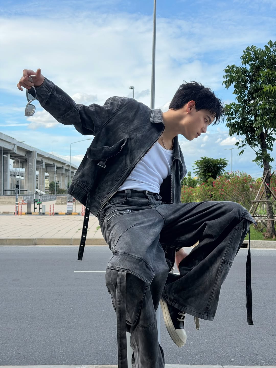 ไอซ์ - พาริส อินทรโกมาลย์สุต