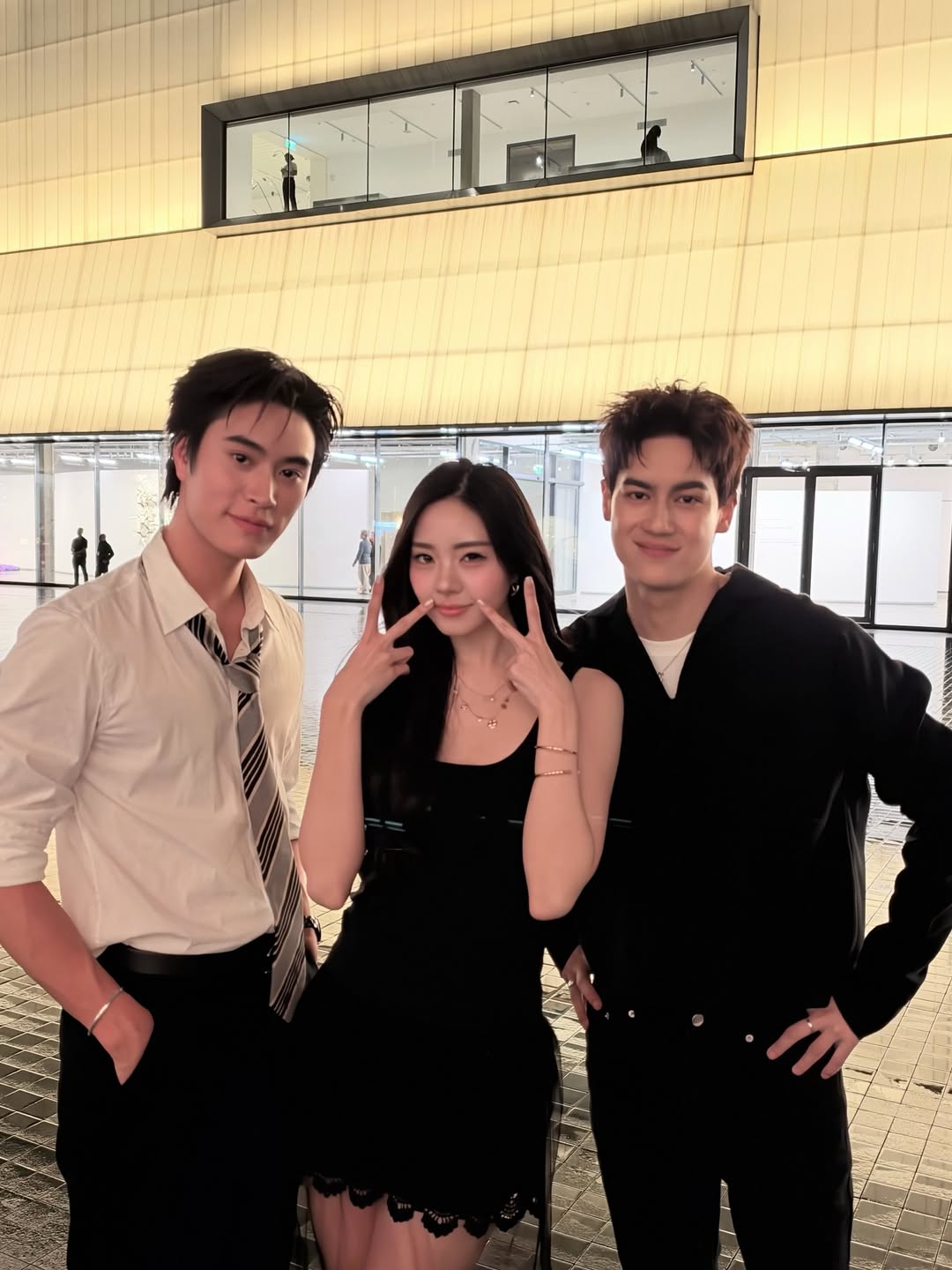 ไอซ์ - พาริส อินทรโกมาลย์สุต