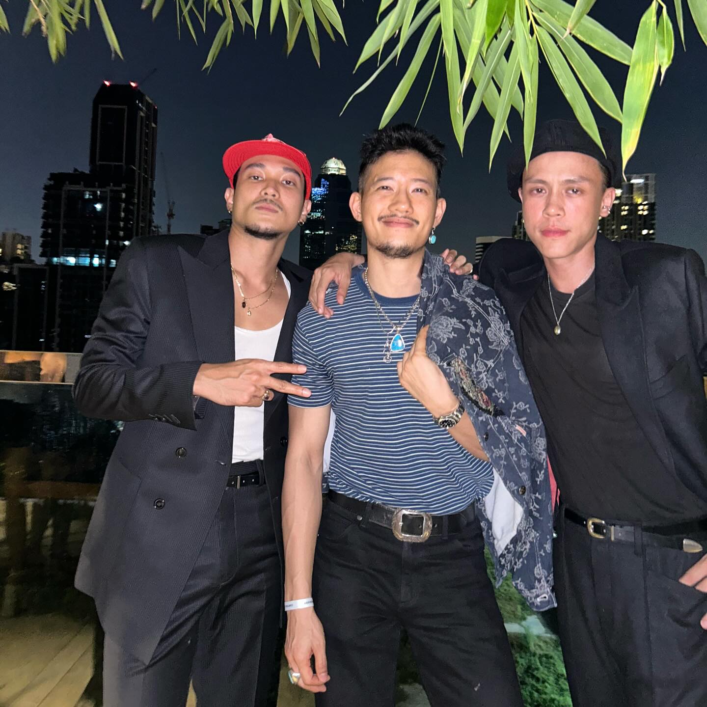 เป้ - อารักษ์ อมรศุภศิริ