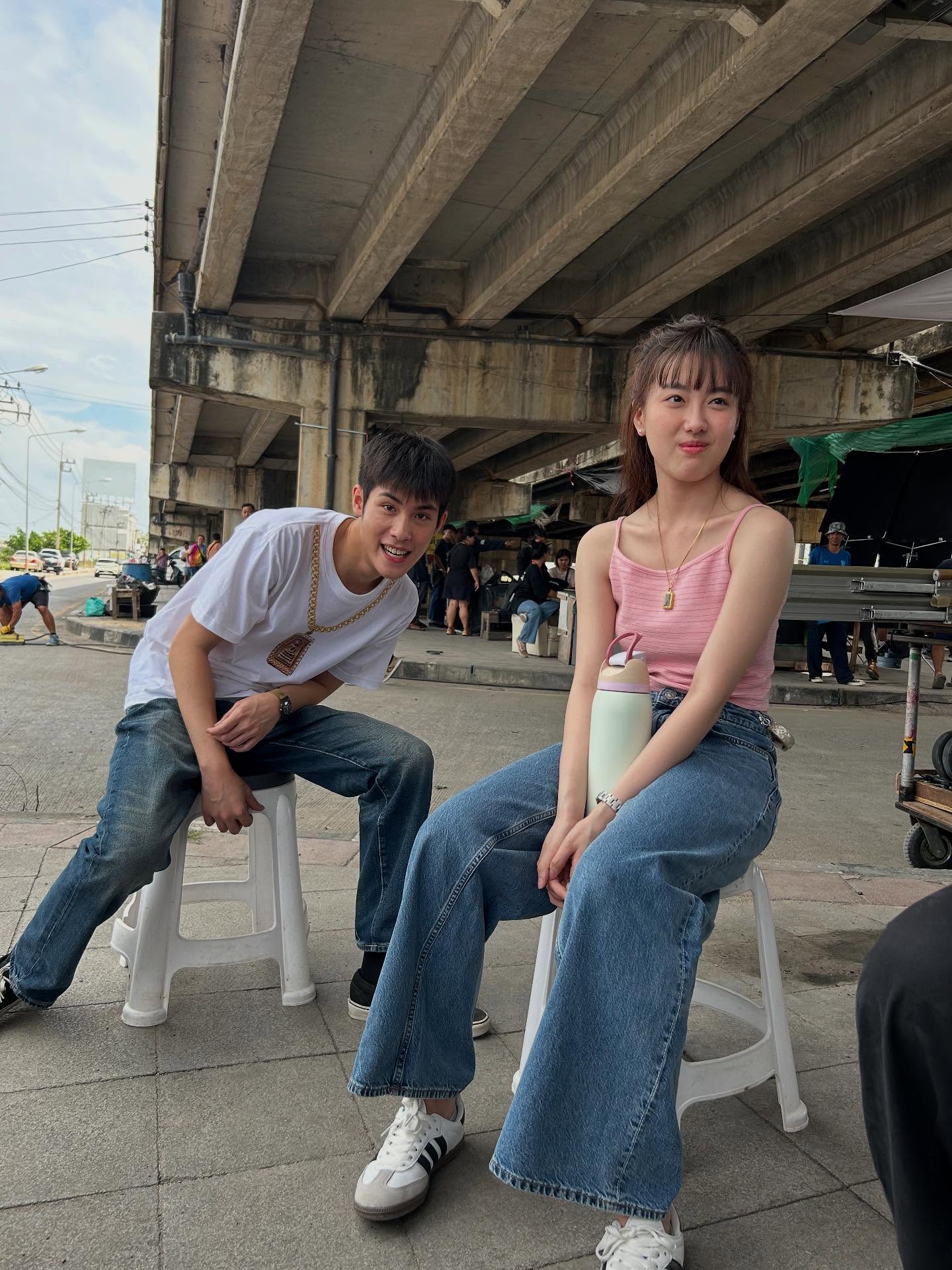 เป้ - อารักษ์ อมรศุภศิริ