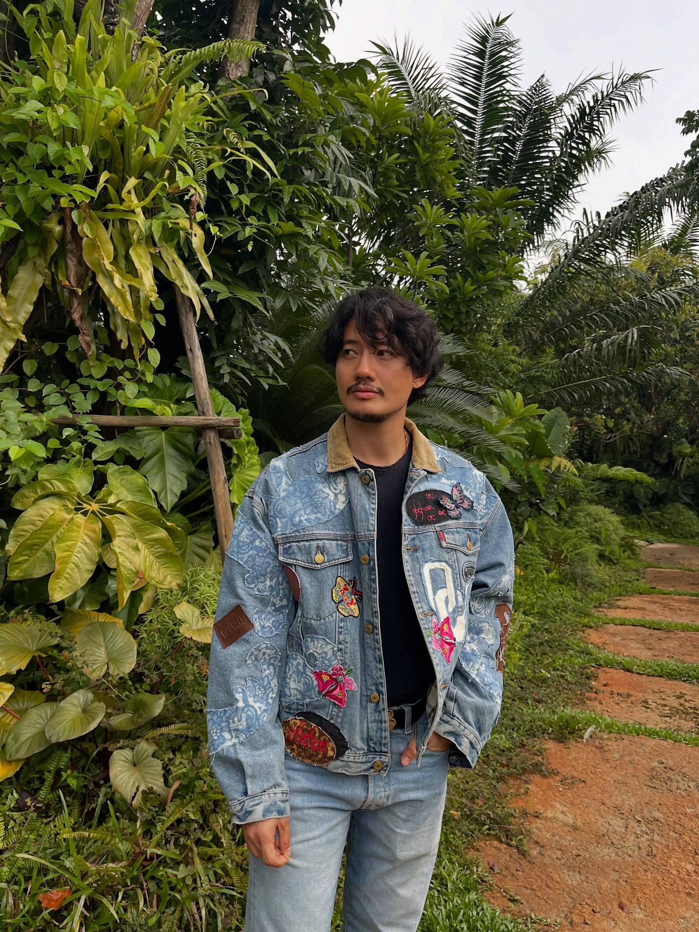 เป้ - อารักษ์ อมรศุภศิริ