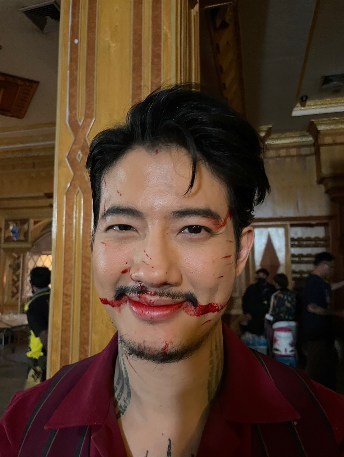 เป้ - อารักษ์ อมรศุภศิริ