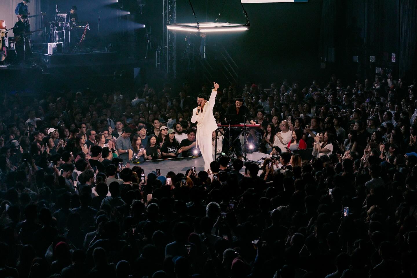 เป้ - อารักษ์ อมรศุภศิริ