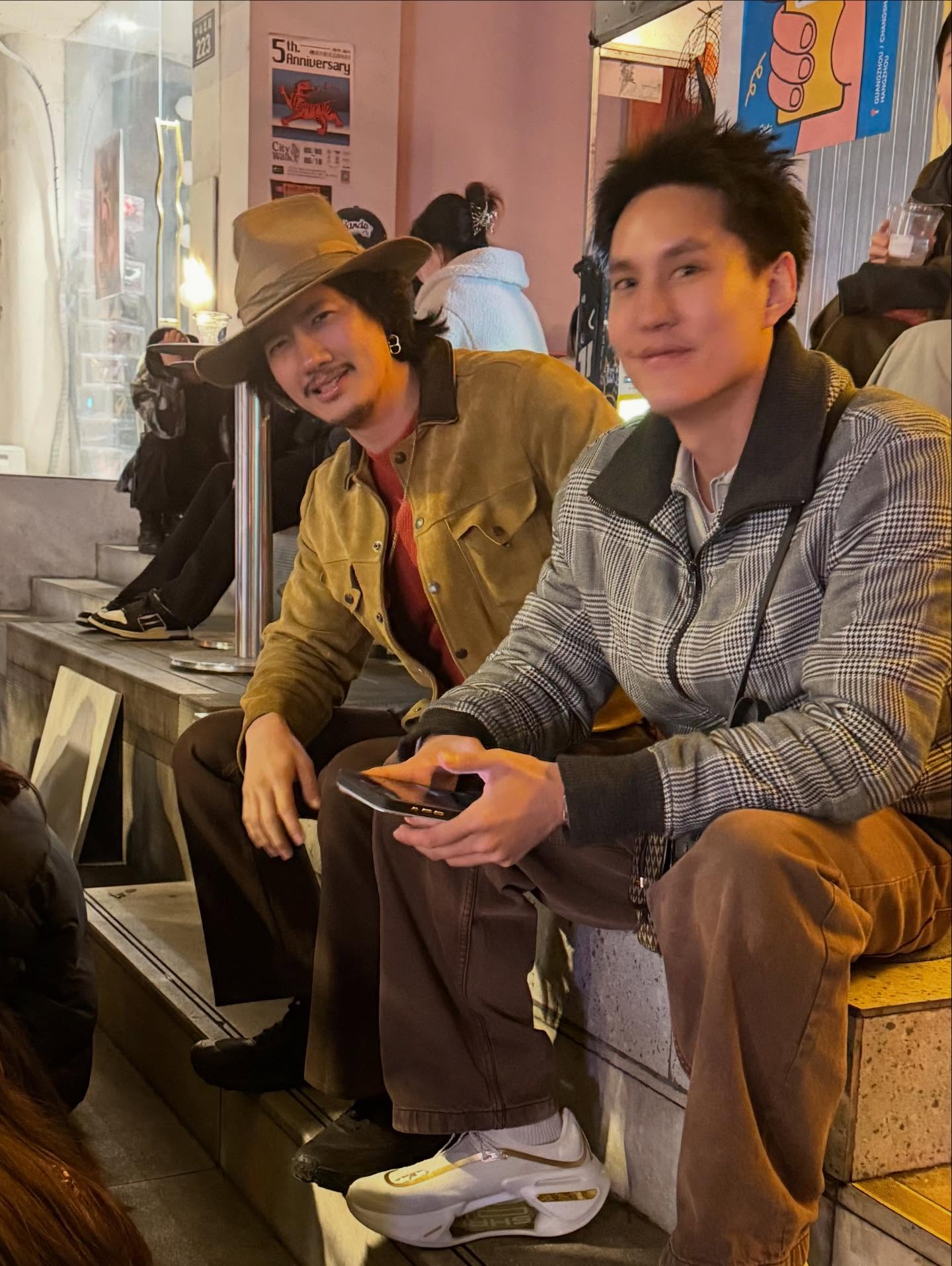 เป้ - อารักษ์ อมรศุภศิริ