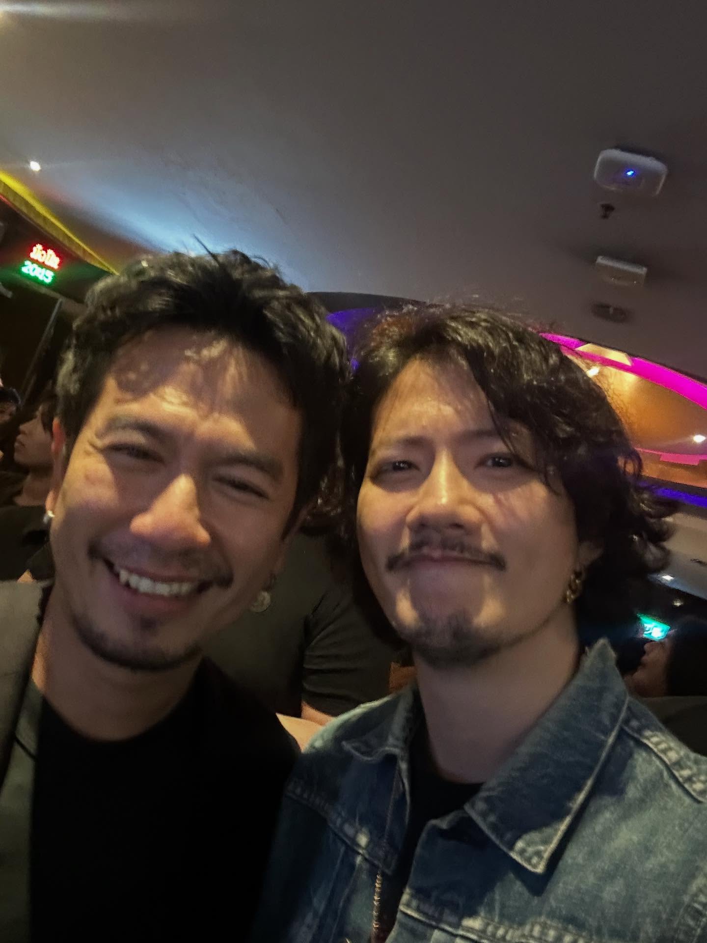 เป้ - อารักษ์ อมรศุภศิริ