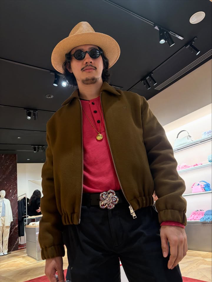 เป้ - อารักษ์ อมรศุภศิริ