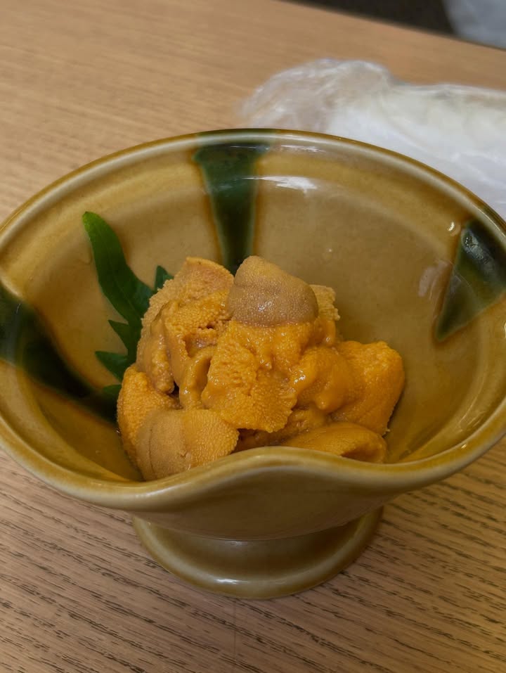 เป้ - อารักษ์ อมรศุภศิริ