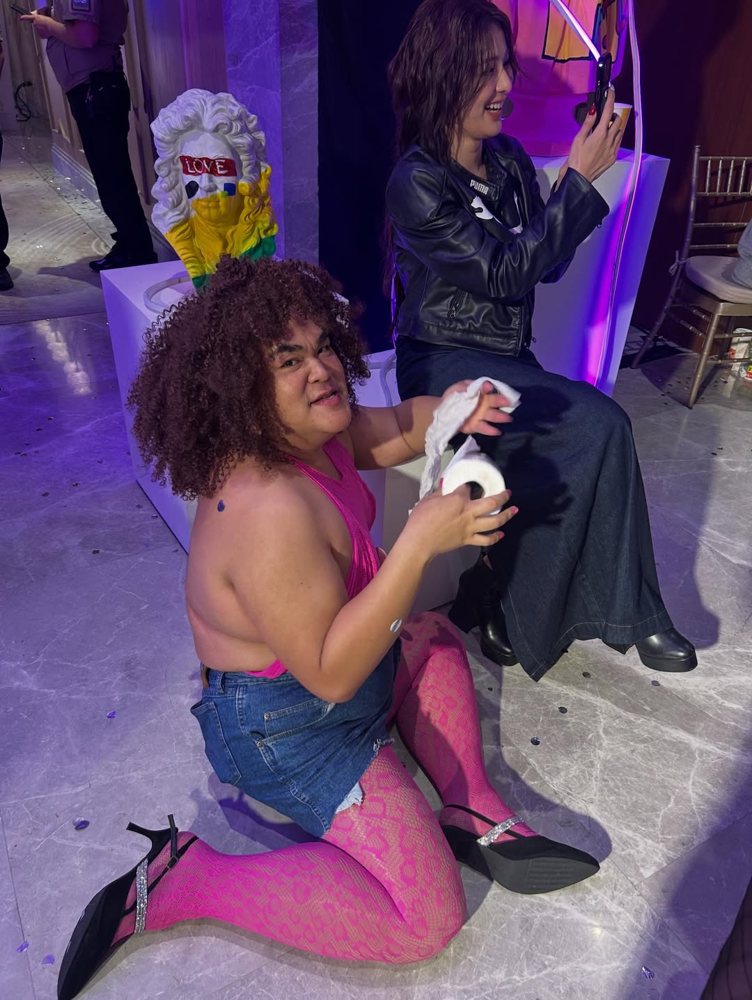 เป้ - อารักษ์ อมรศุภศิริ