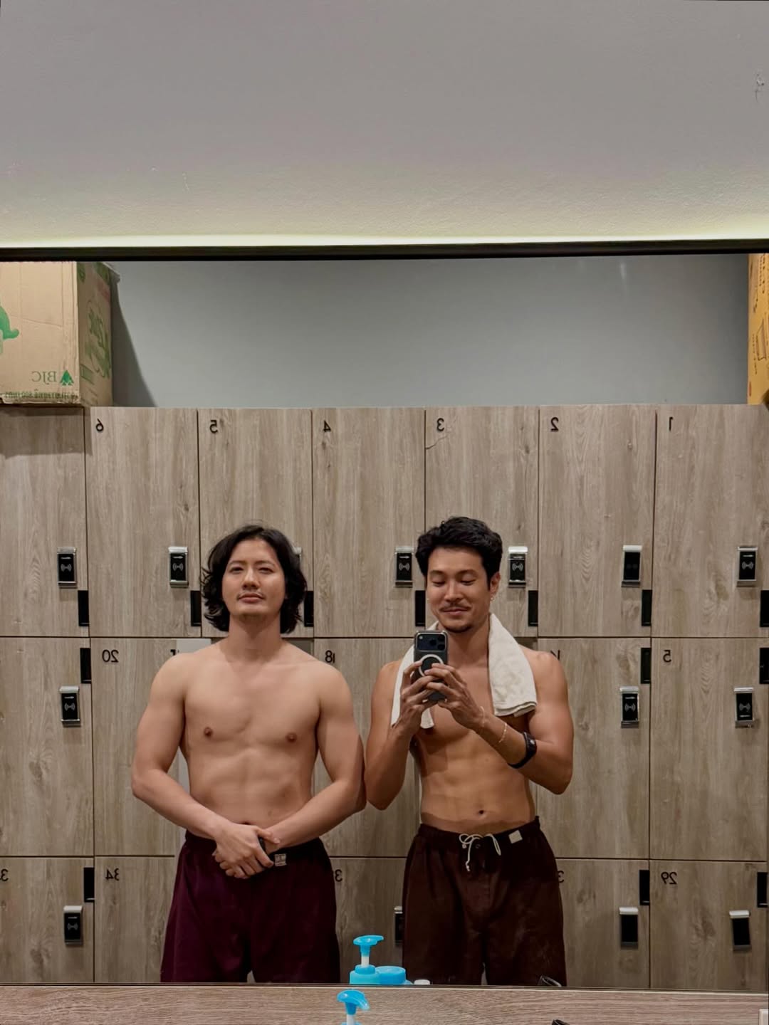 เป้ - อารักษ์ อมรศุภศิริ