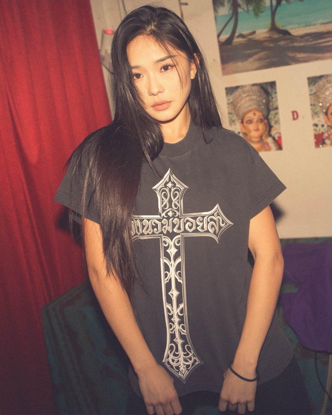 เป้ - อารักษ์ อมรศุภศิริ