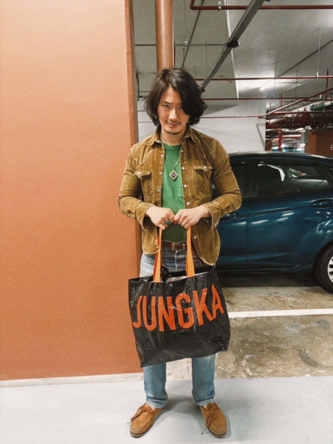 เป้ - อารักษ์ อมรศุภศิริ