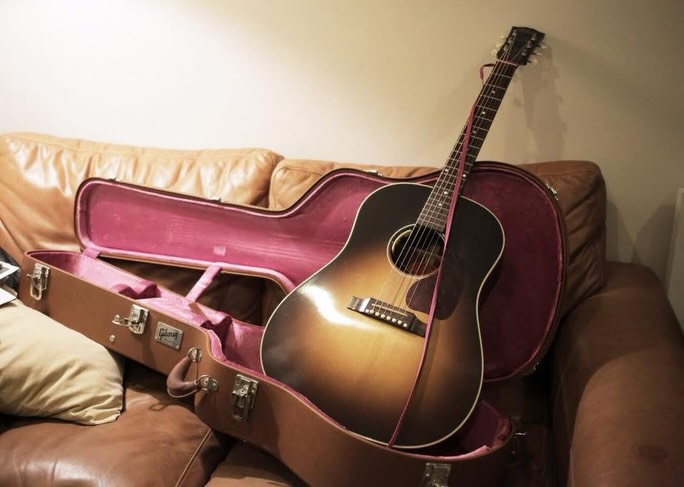 เป้ - อารักษ์ อมรศุภศิริ