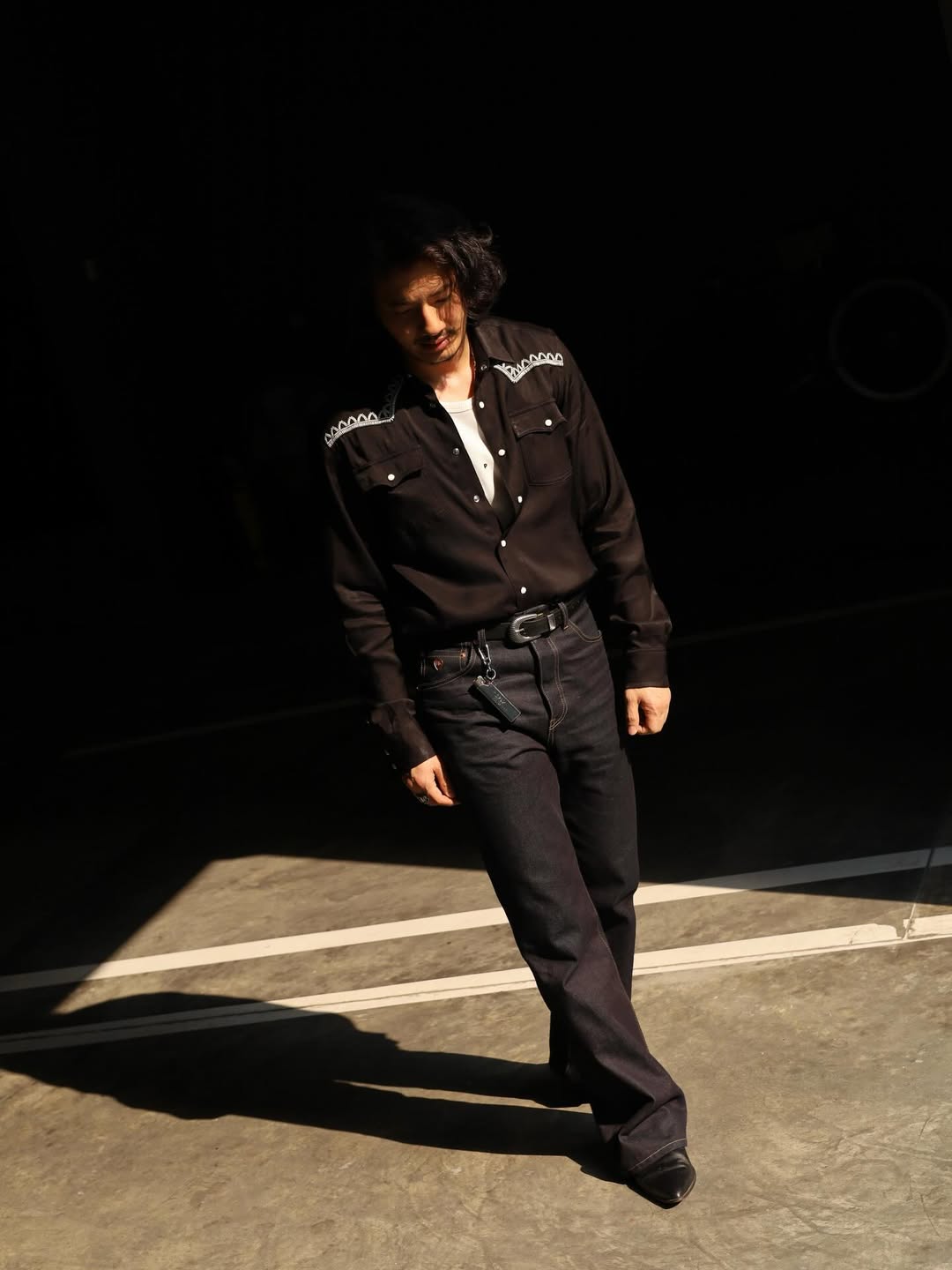 เป้ - อารักษ์ อมรศุภศิริ