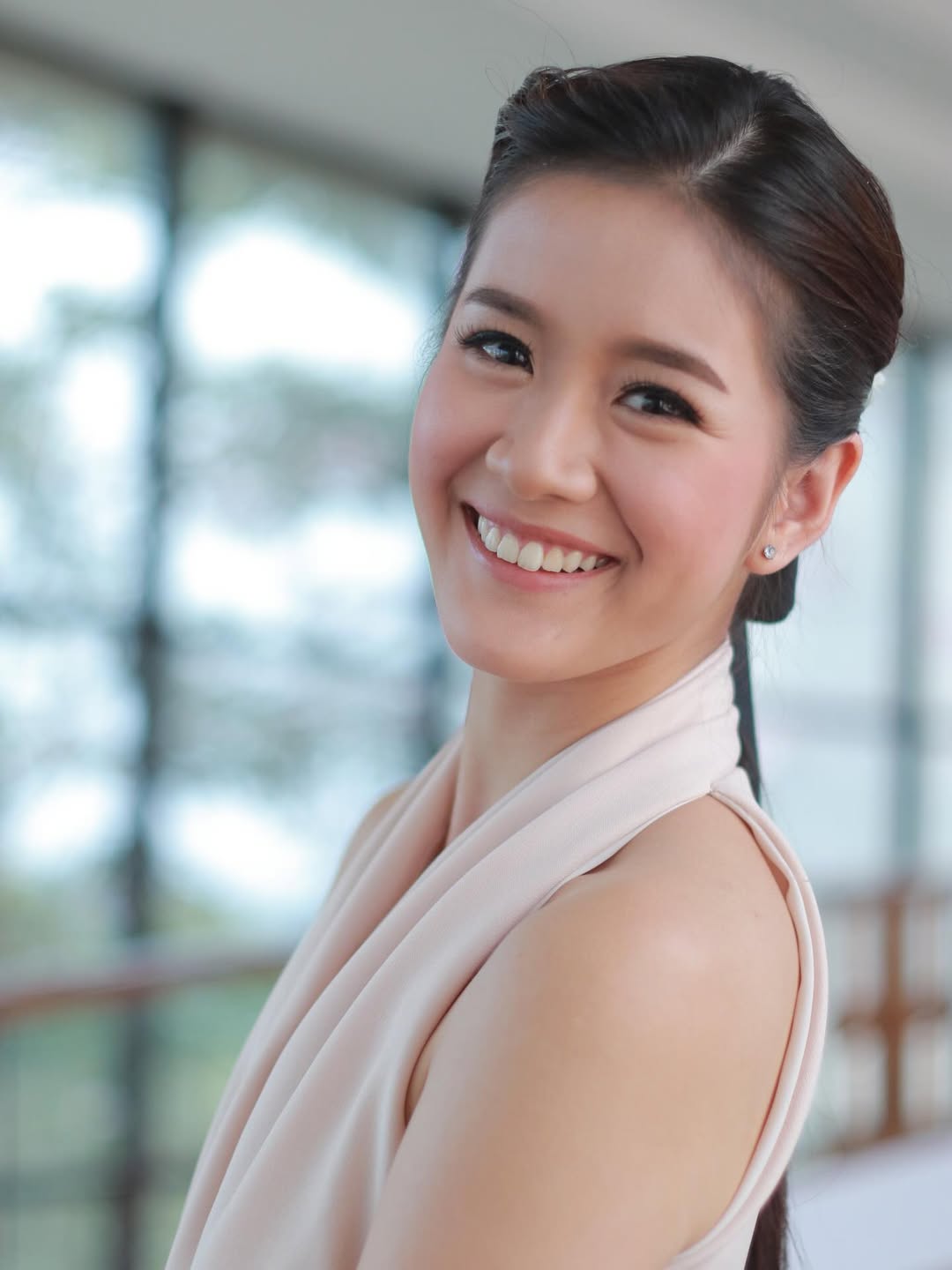 เป้ - อารักษ์ อมรศุภศิริ