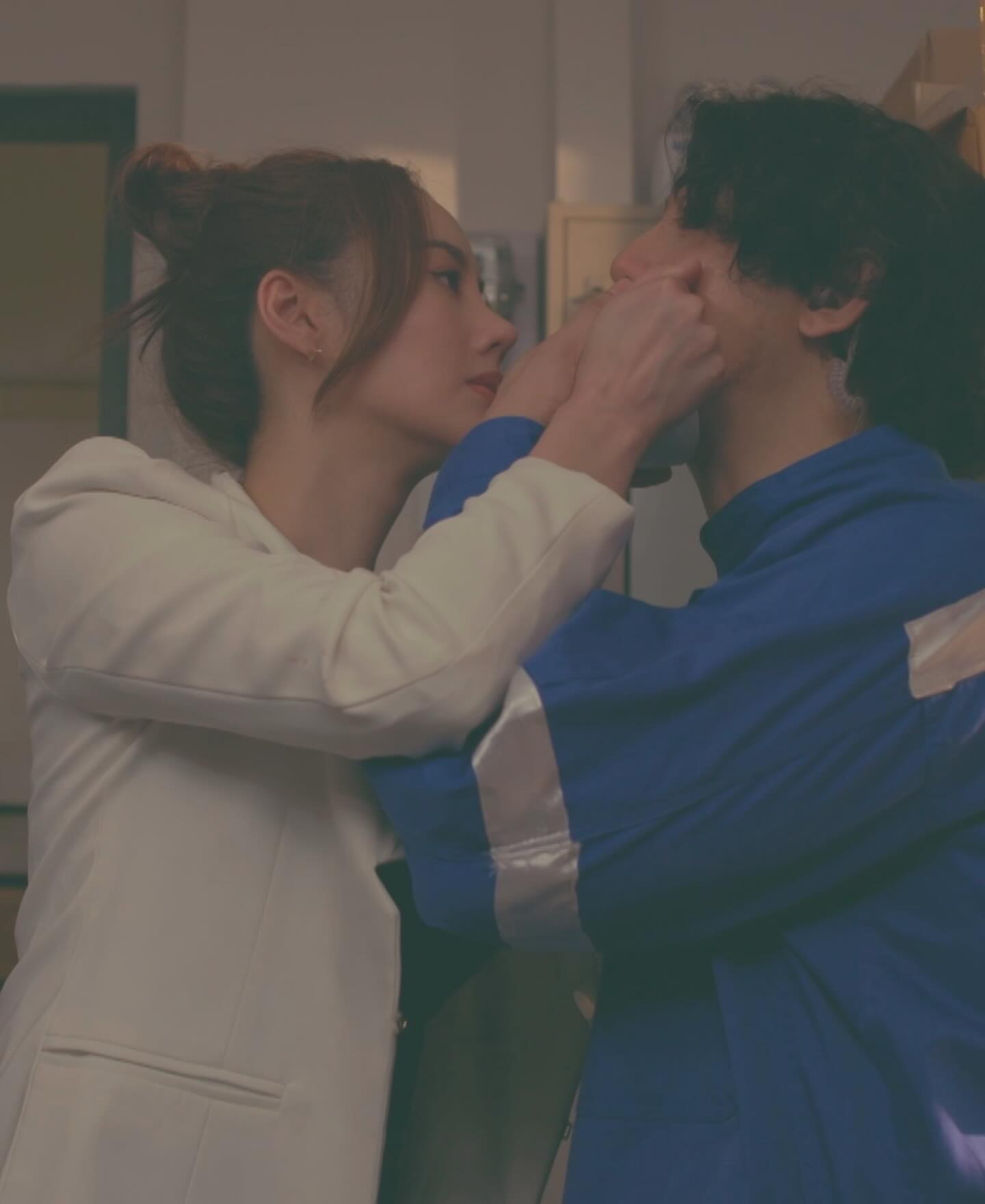 เป้ - อารักษ์ อมรศุภศิริ