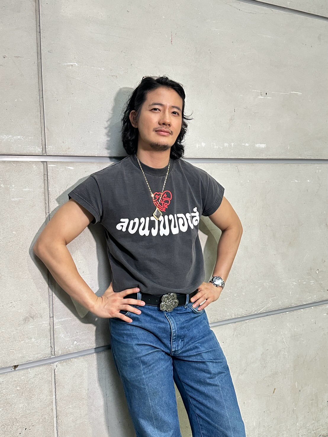 เป้ - อารักษ์ อมรศุภศิริ