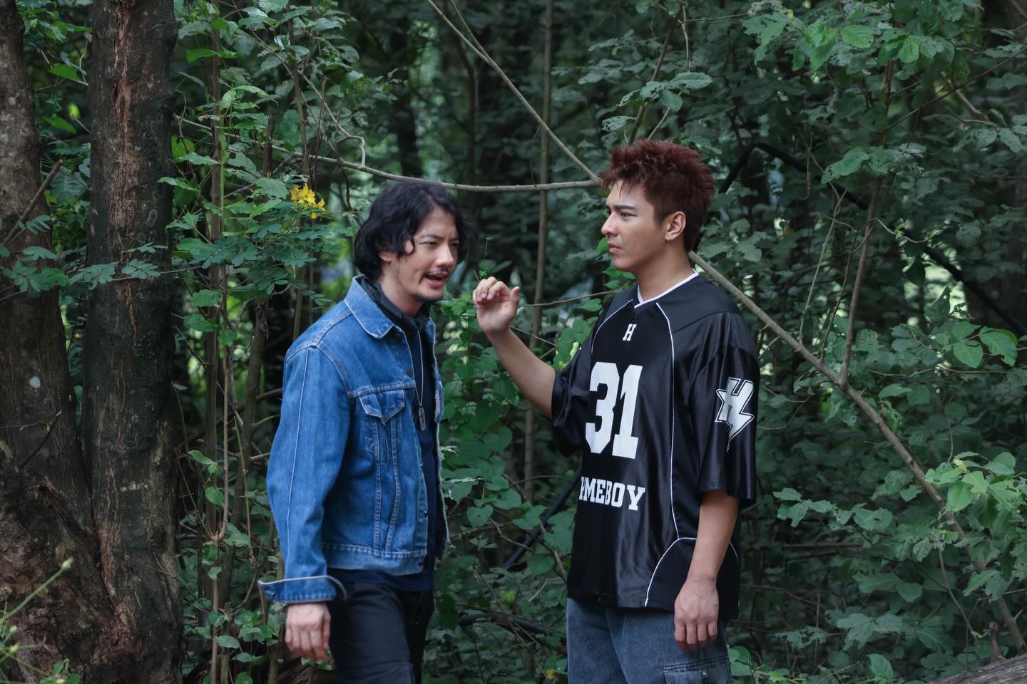 เป้ - อารักษ์ อมรศุภศิริ