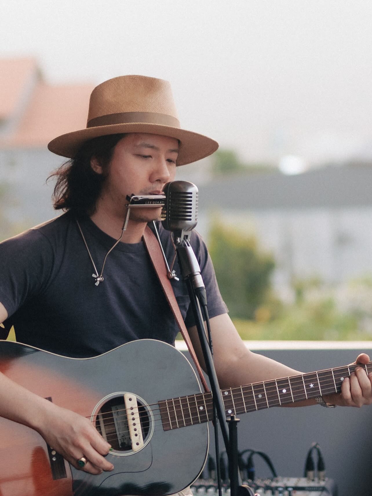 เป้ - อารักษ์ อมรศุภศิริ