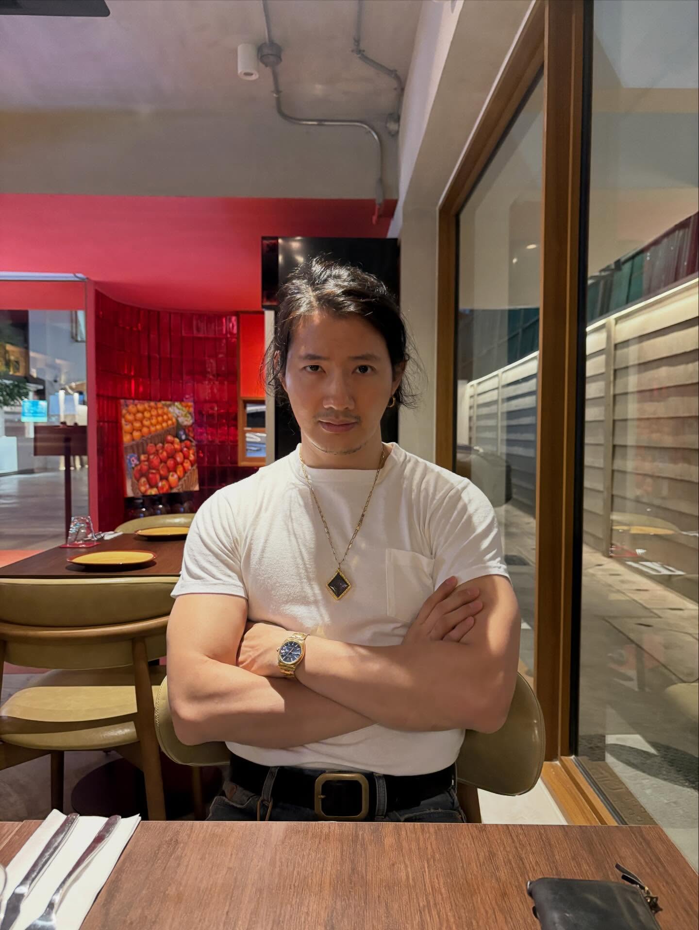 เป้ - อารักษ์ อมรศุภศิริ