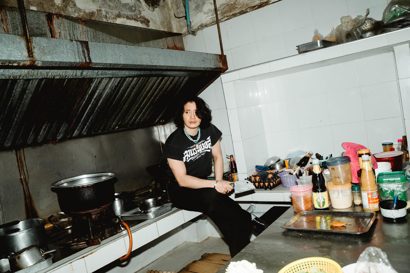 เป้ - อารักษ์ อมรศุภศิริ