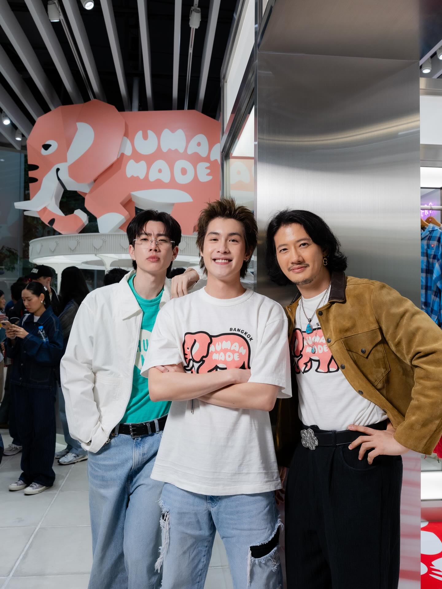 เป้ - อารักษ์ อมรศุภศิริ