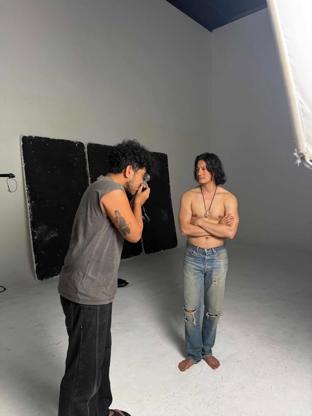 เป้ - อารักษ์ อมรศุภศิริ