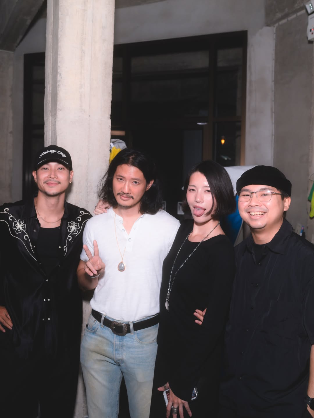 เป้ - อารักษ์ อมรศุภศิริ