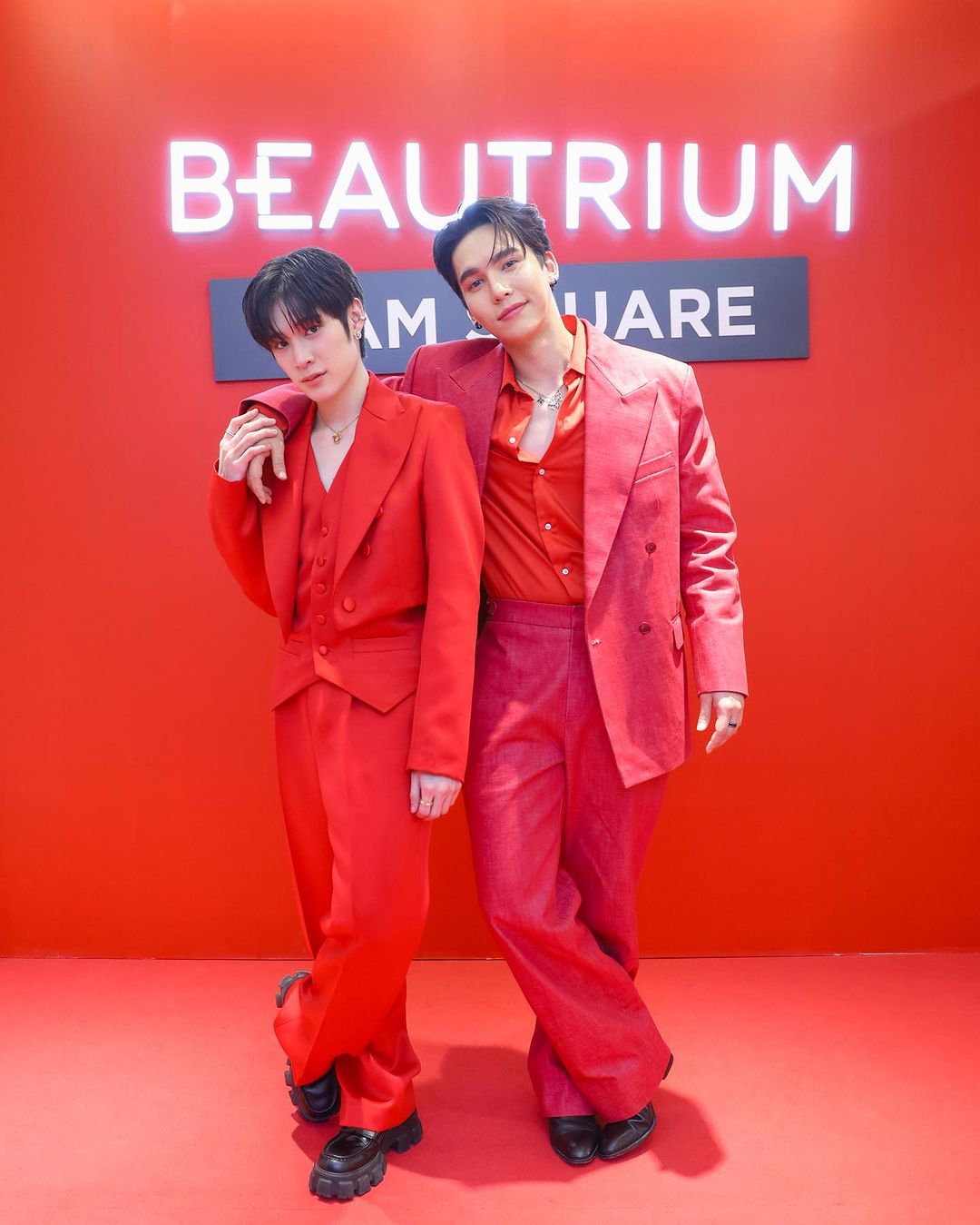 ณฐ - ณฐสิชณ์ เอื้อเอกสิชฌ์