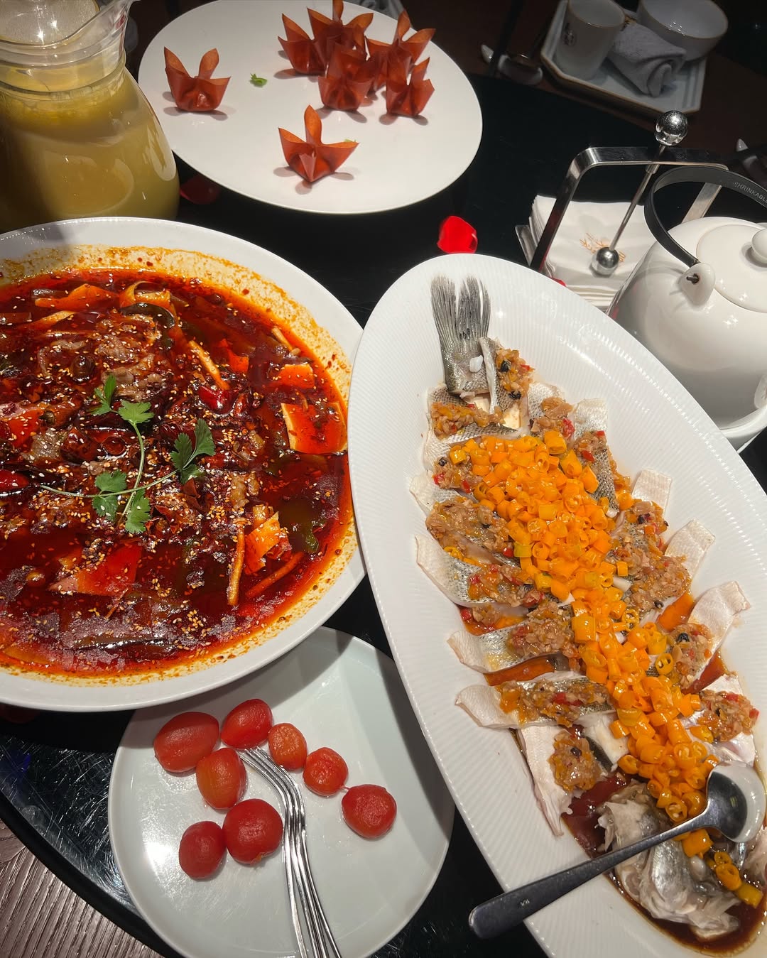 ณฐ - ณฐสิชณ์ เอื้อเอกสิชฌ์