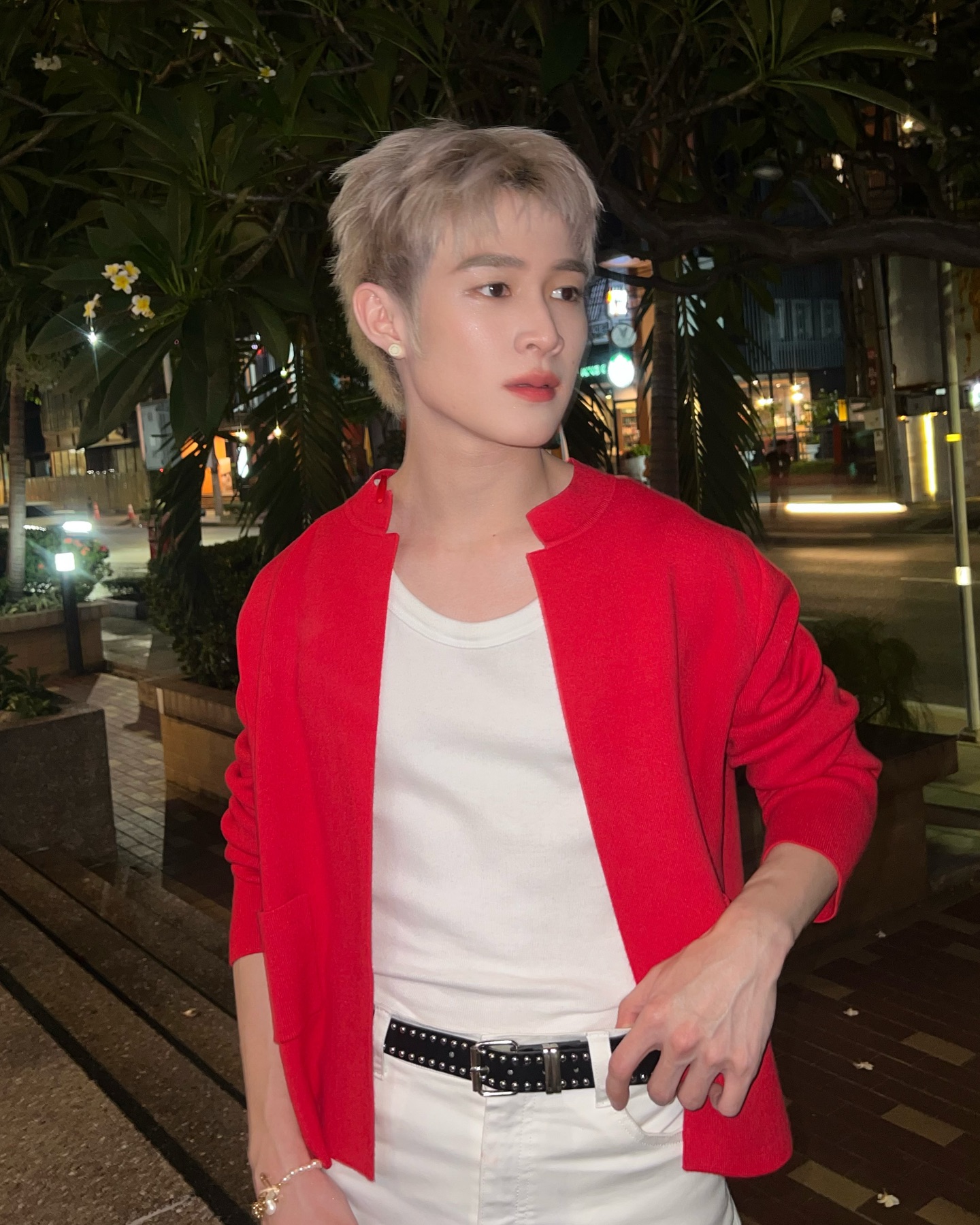 ณฐ - ณฐสิชณ์ เอื้อเอกสิชฌ์