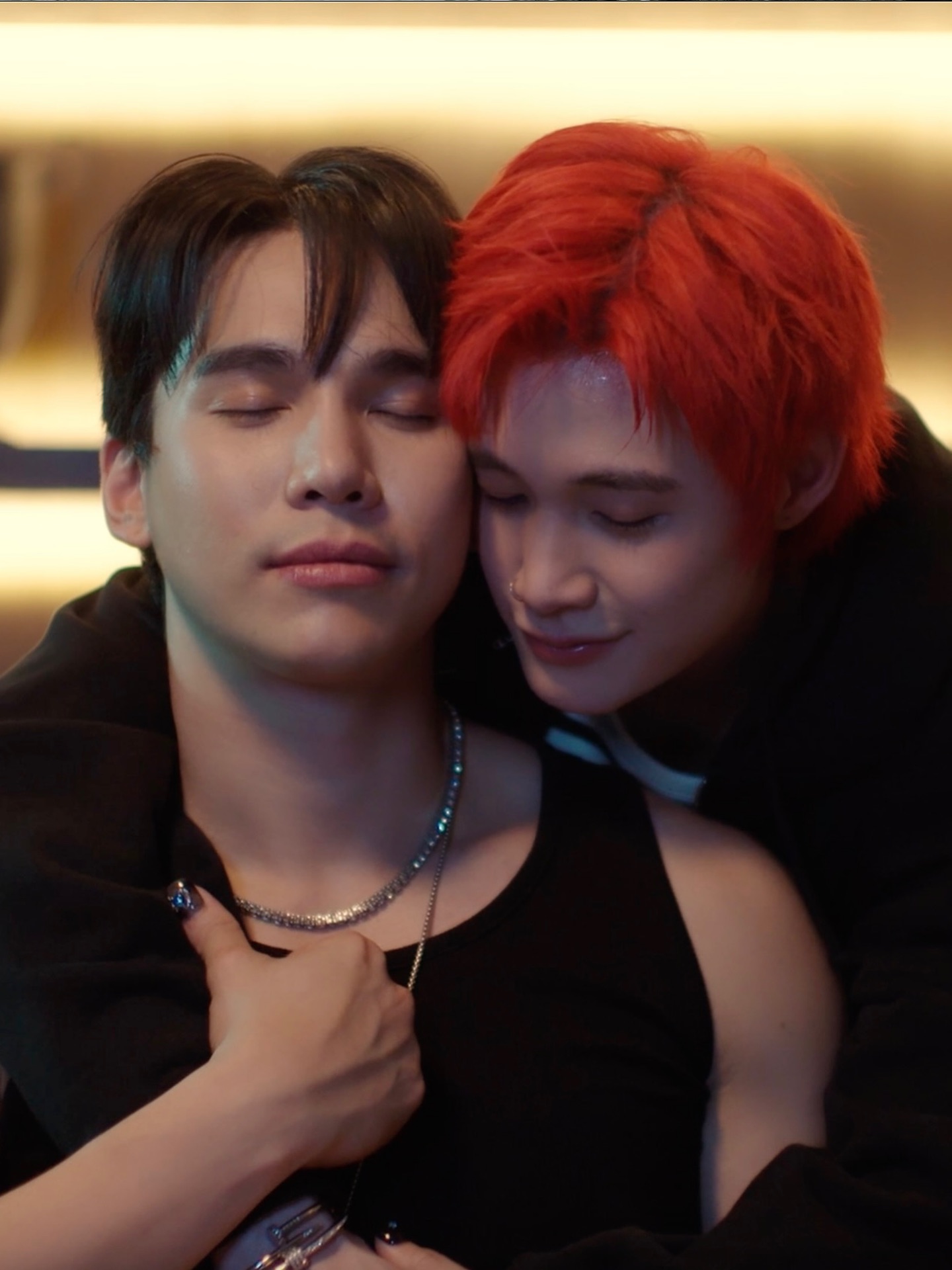 ณฐ - ณฐสิชณ์ เอื้อเอกสิชฌ์