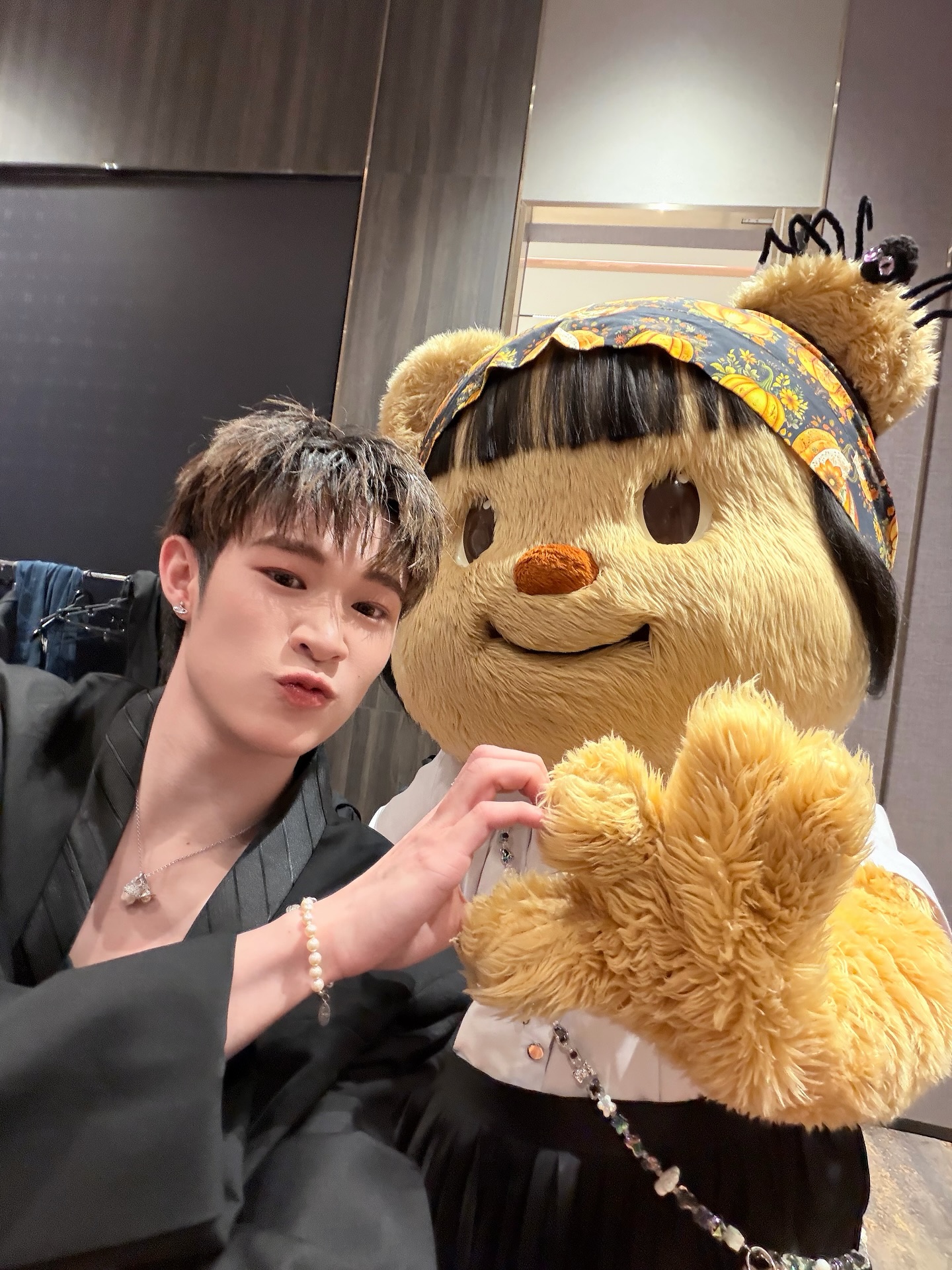 ณฐ - ณฐสิชณ์ เอื้อเอกสิชฌ์