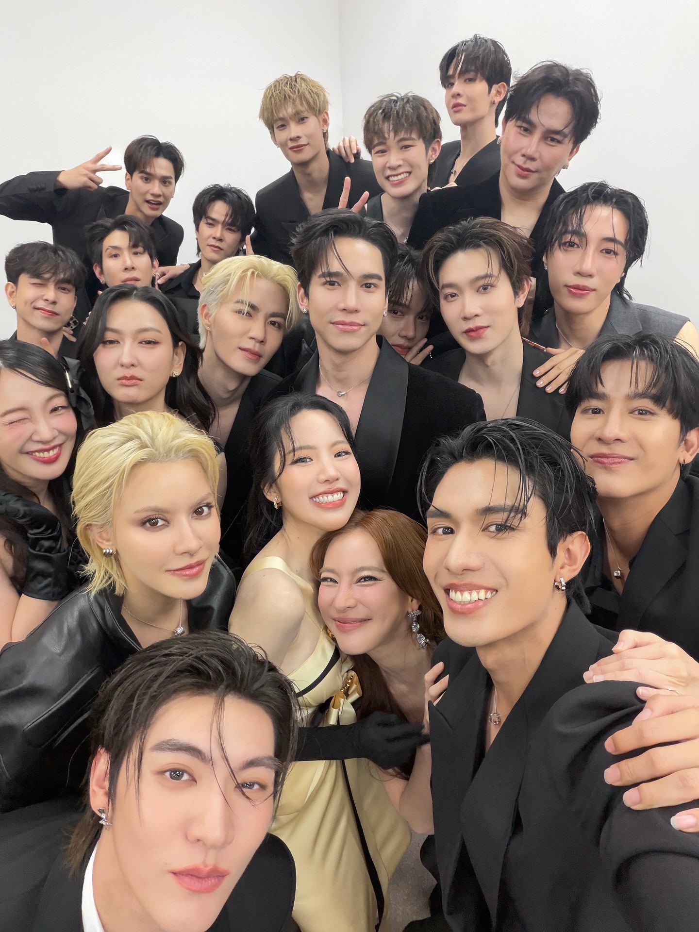 ณฐ - ณฐสิชณ์ เอื้อเอกสิชฌ์