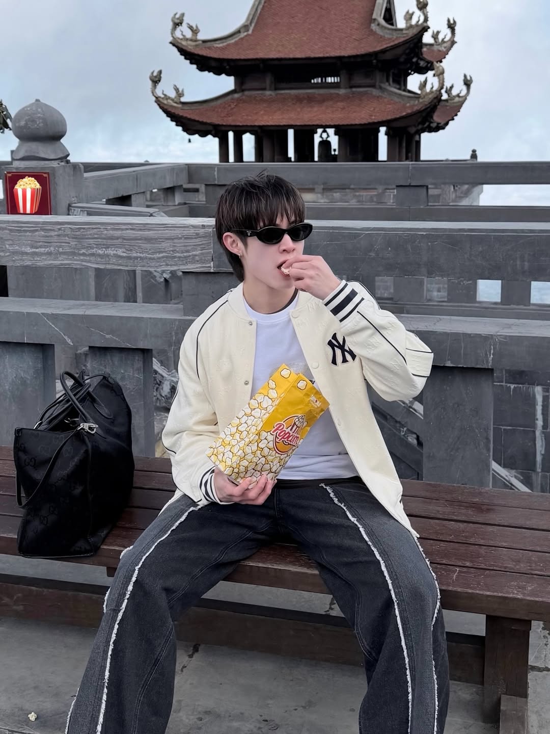 ณฐ - ณฐสิชณ์ เอื้อเอกสิชฌ์