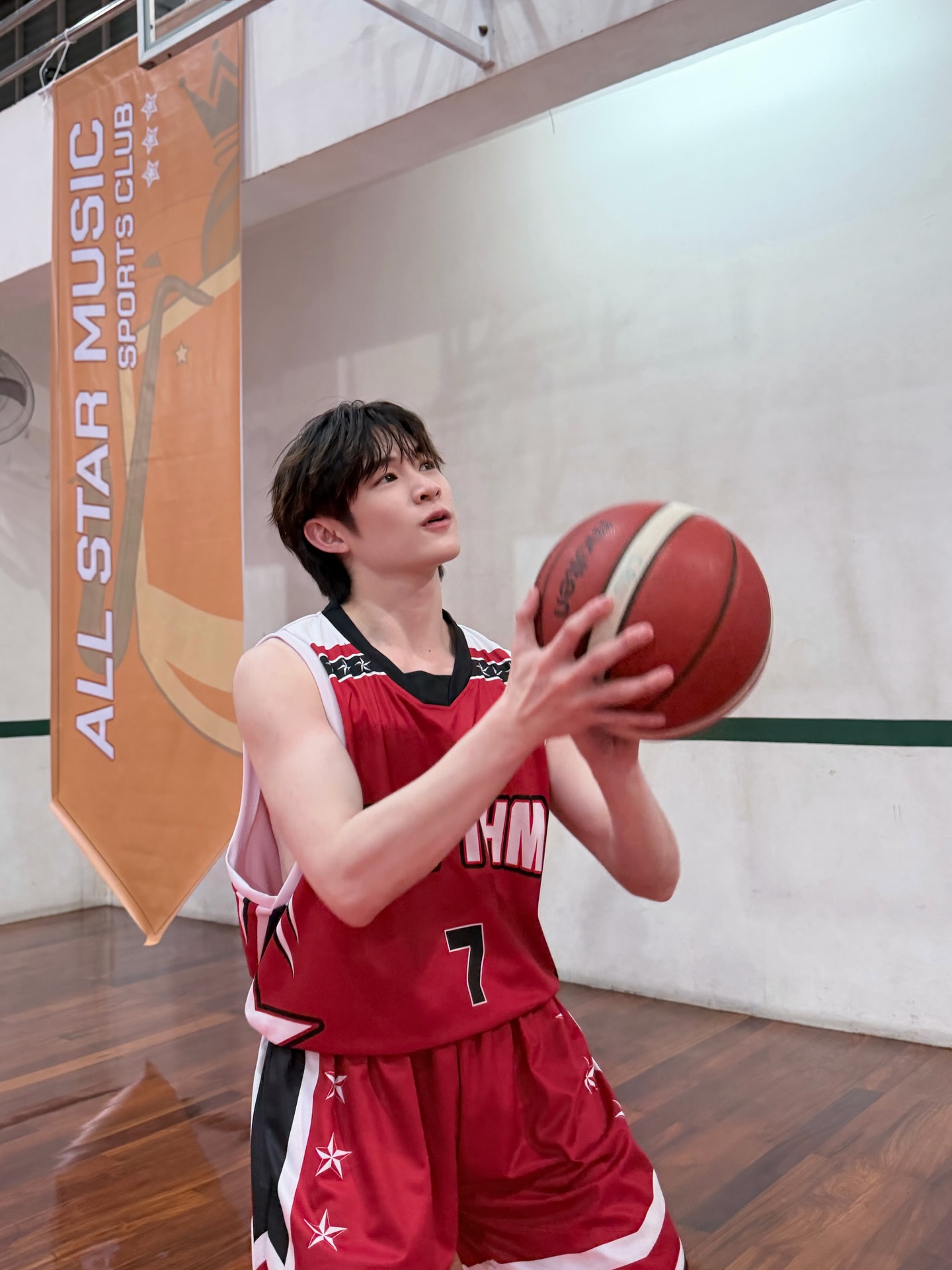 ณฐ - ณฐสิชณ์ เอื้อเอกสิชฌ์