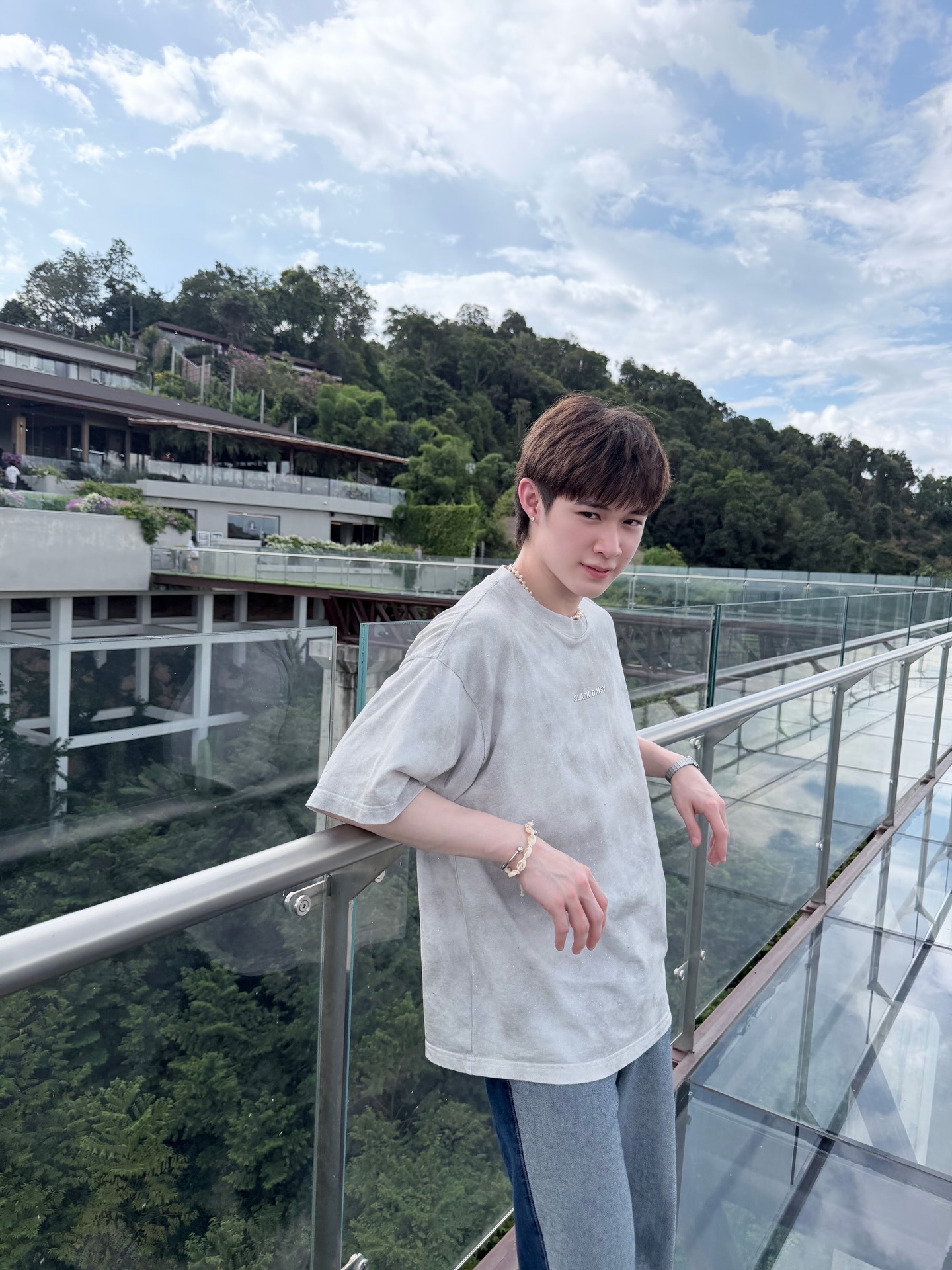 ณฐ - ณฐสิชณ์ เอื้อเอกสิชฌ์