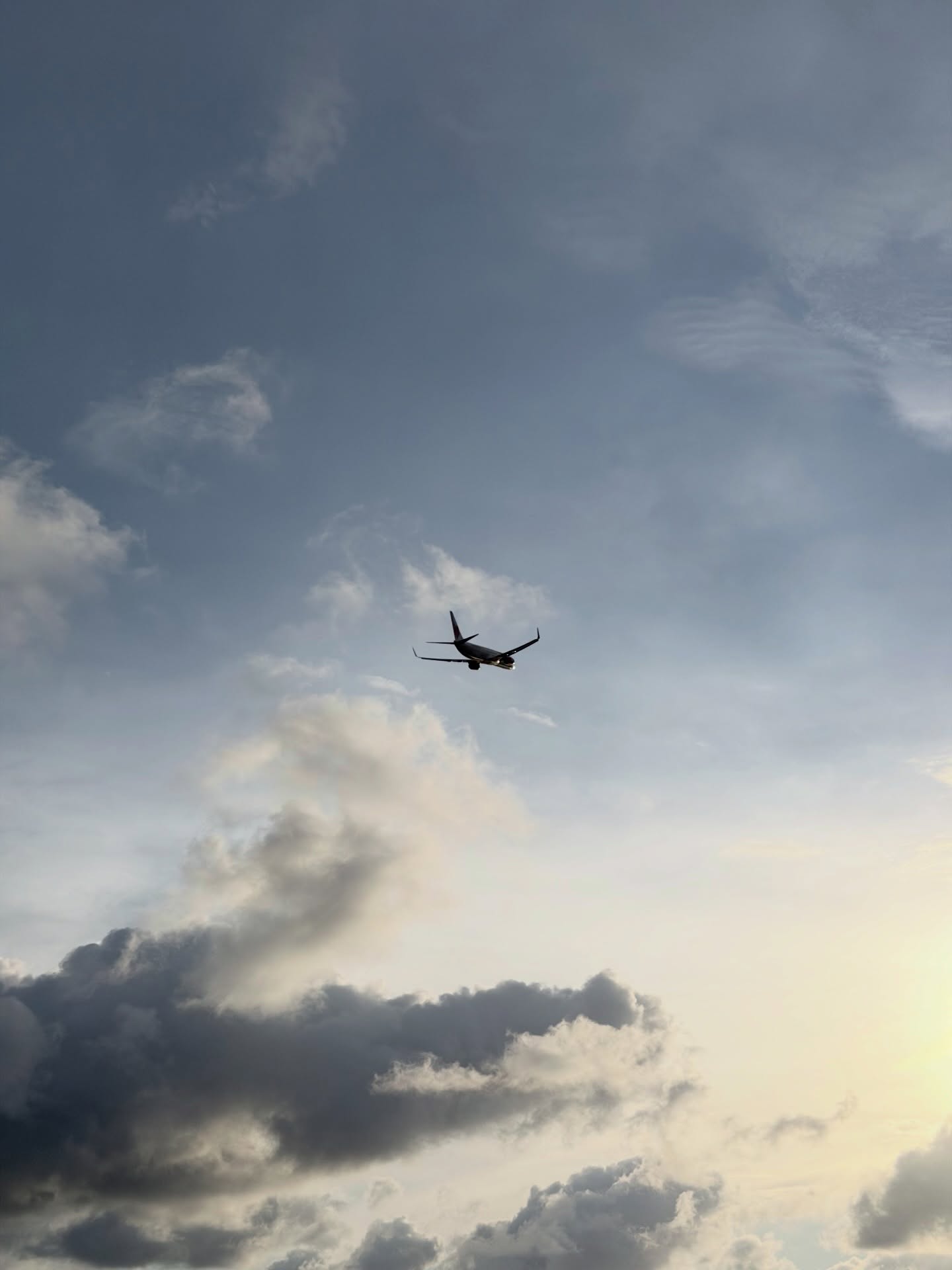 ณฐ - ณฐสิชณ์ เอื้อเอกสิชฌ์