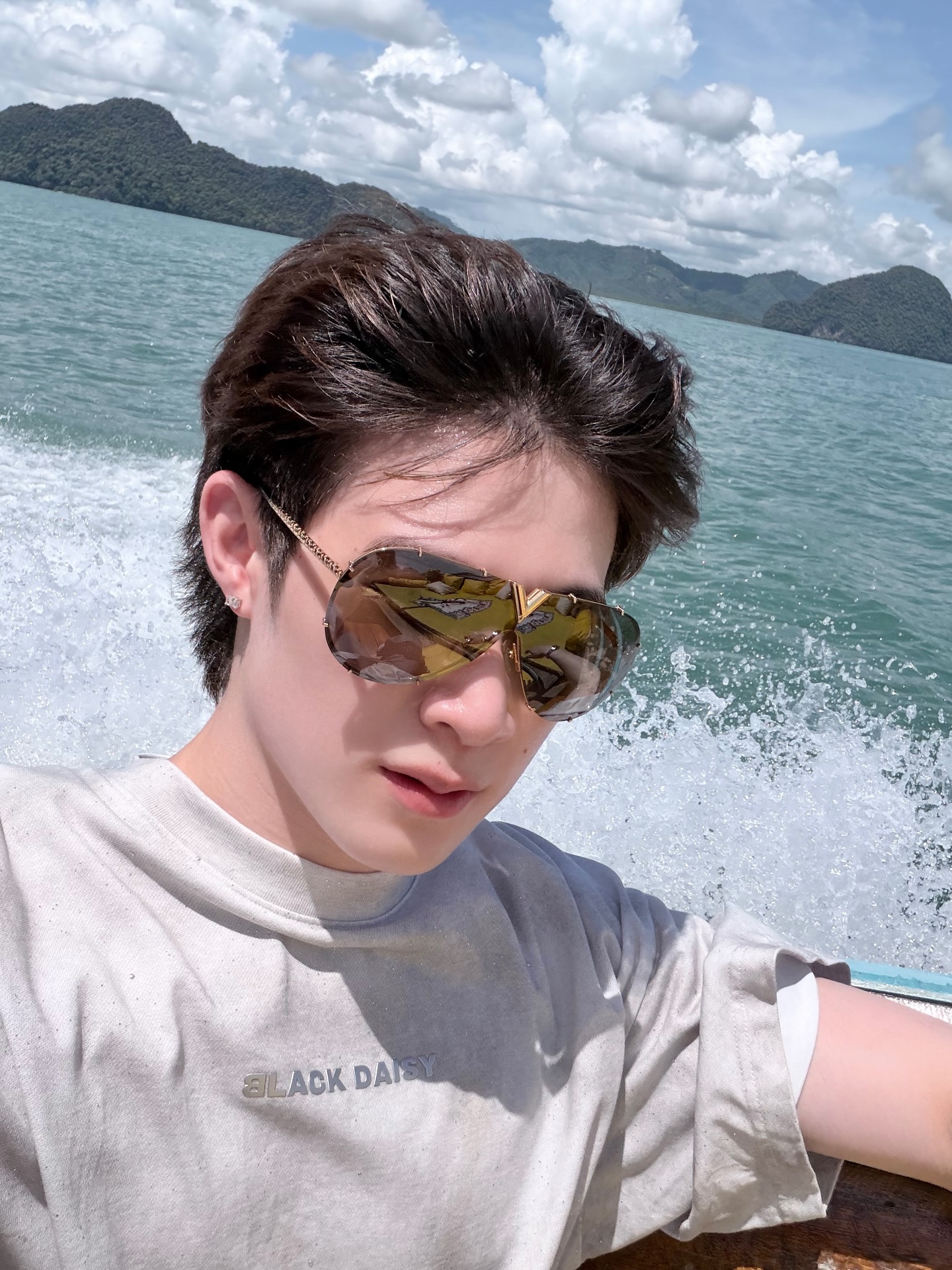 ณฐ - ณฐสิชณ์ เอื้อเอกสิชฌ์