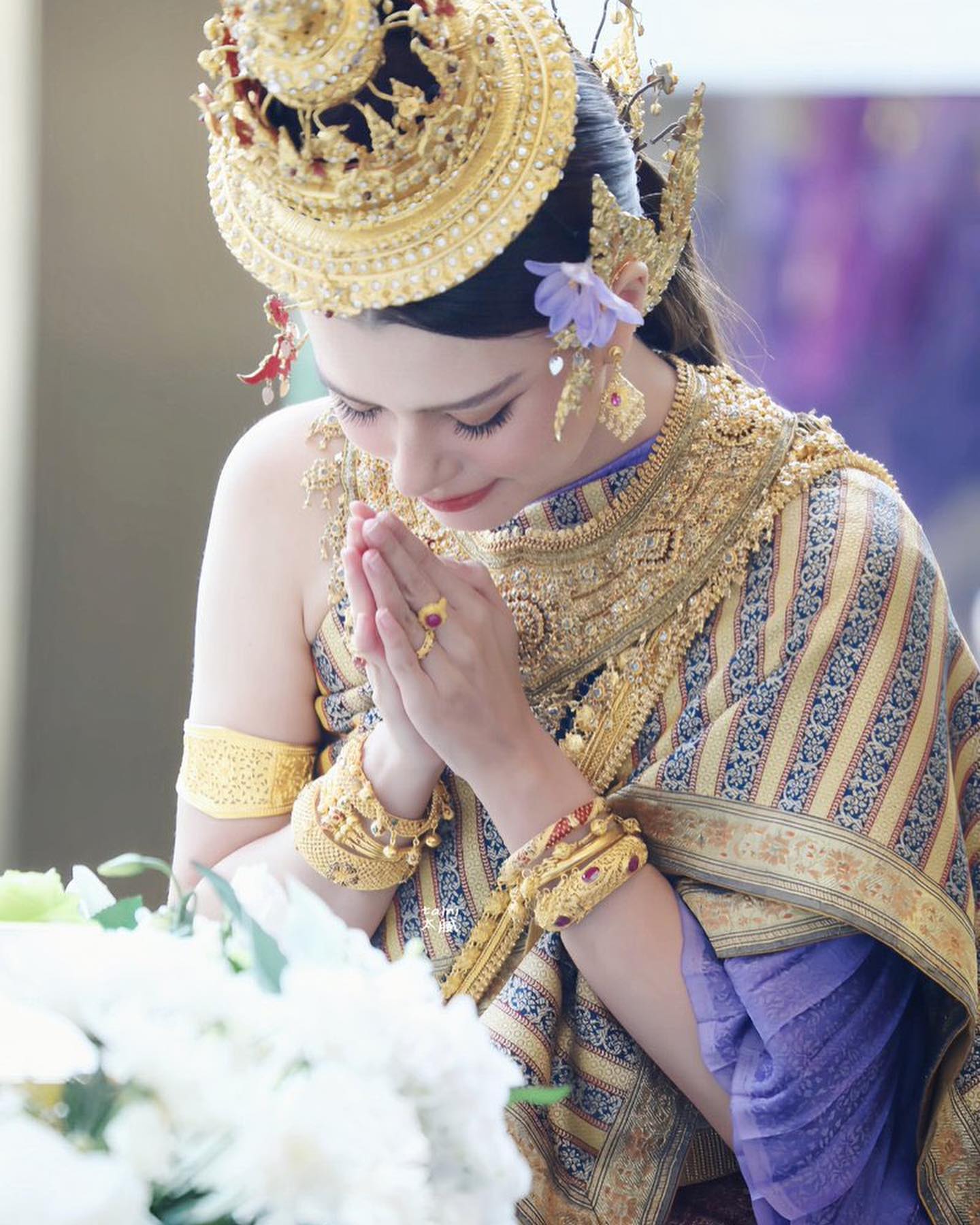 เบคกี้ - รีเบคก้า แพทรีเซีย อาร์มสตรอง
