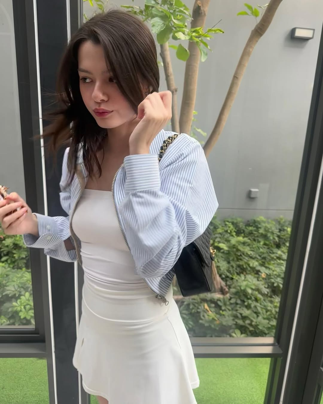 เบคกี้ - รีเบคก้า แพทรีเซีย อาร์มสตรอง