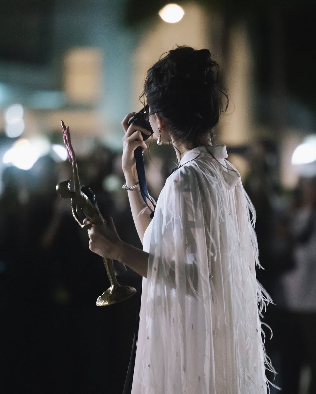 เบคกี้ - รีเบคก้า แพทรีเซีย อาร์มสตรอง