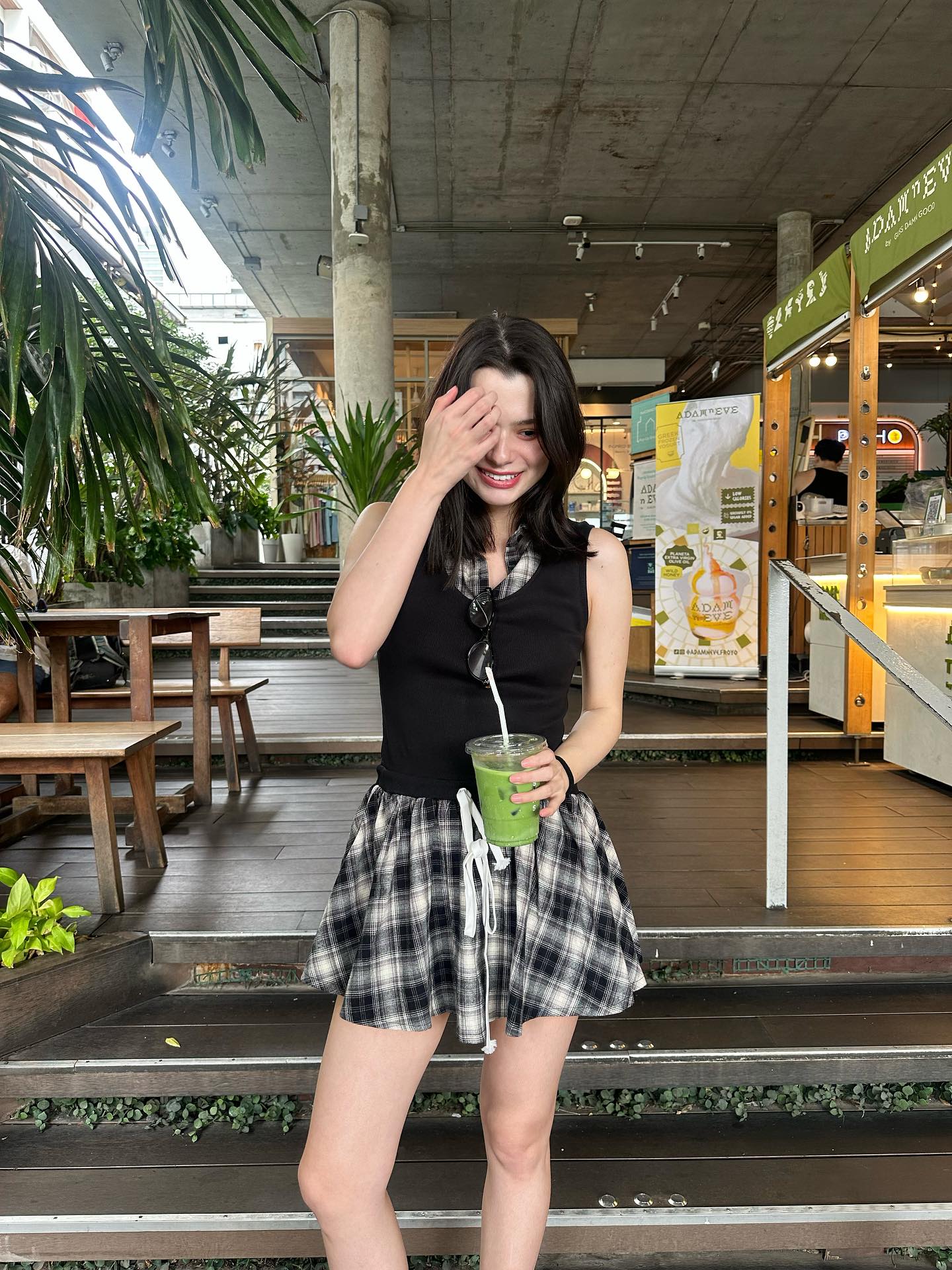 เบคกี้ - รีเบคก้า แพทรีเซีย อาร์มสตรอง