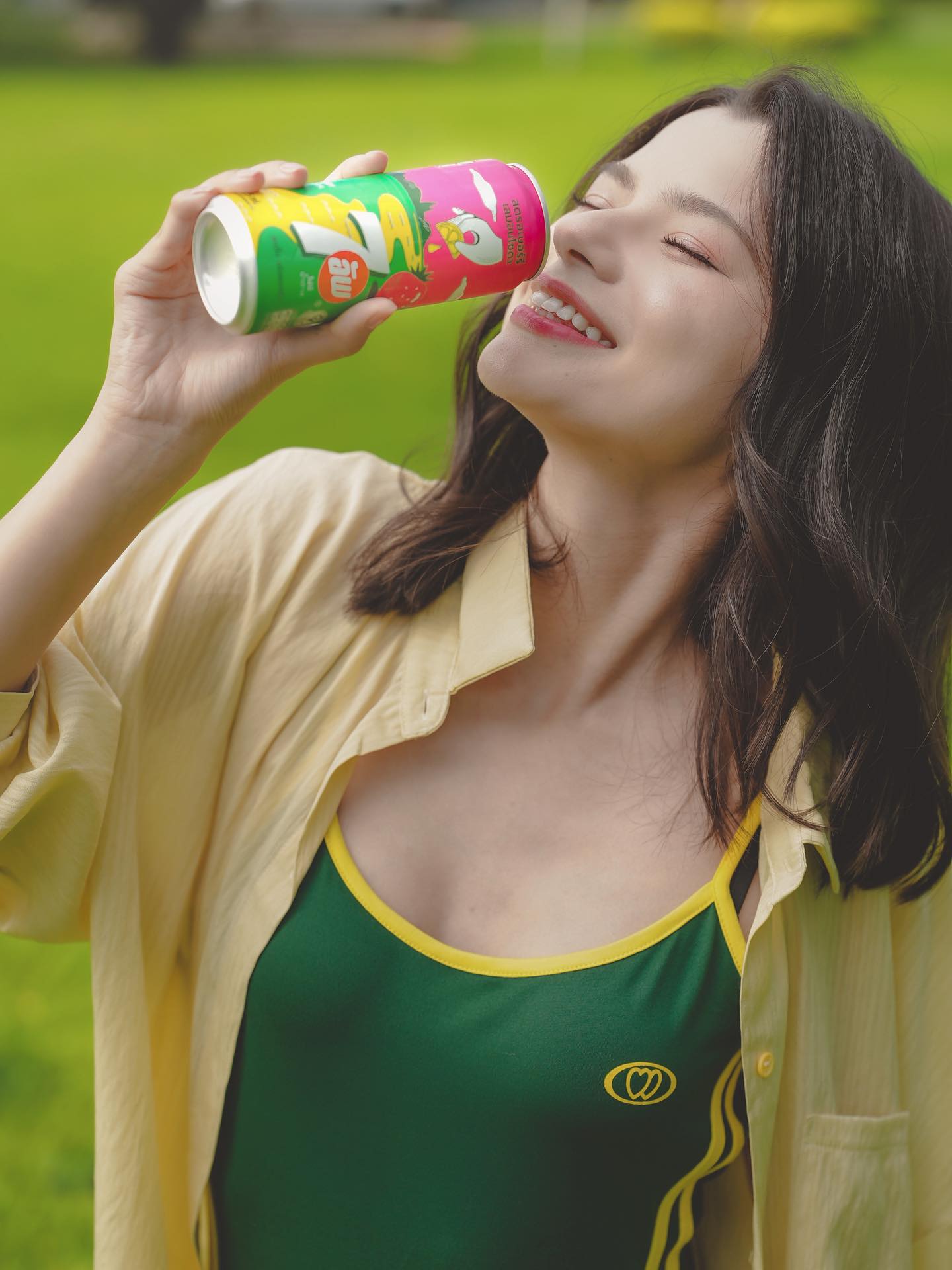 เบคกี้ - รีเบคก้า แพทรีเซีย อาร์มสตรอง