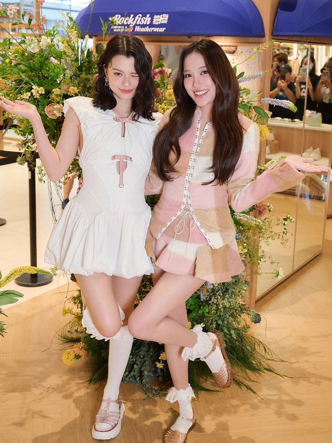 เบคกี้ - รีเบคก้า แพทรีเซีย อาร์มสตรอง