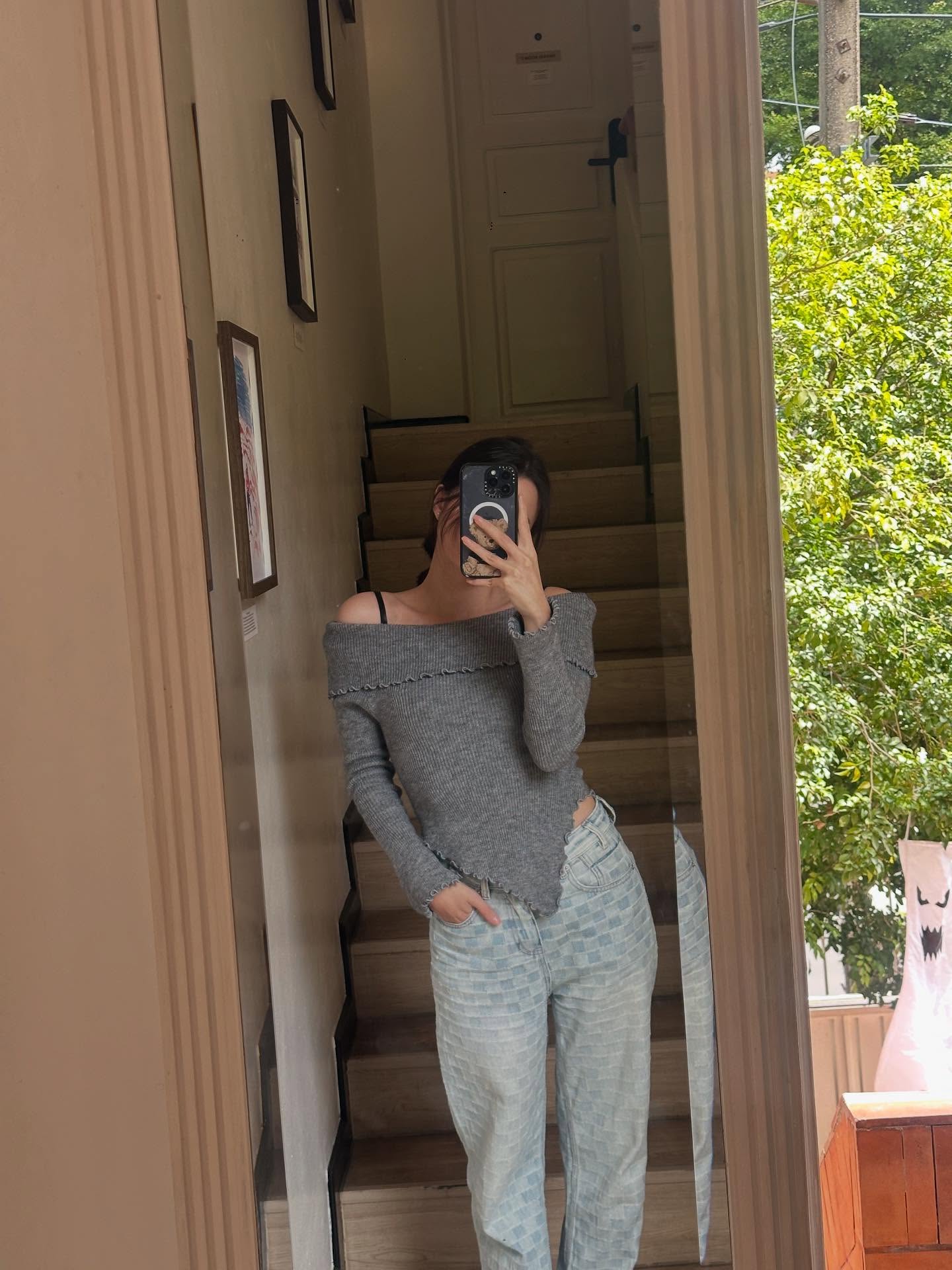 เบคกี้ - รีเบคก้า แพทรีเซีย อาร์มสตรอง