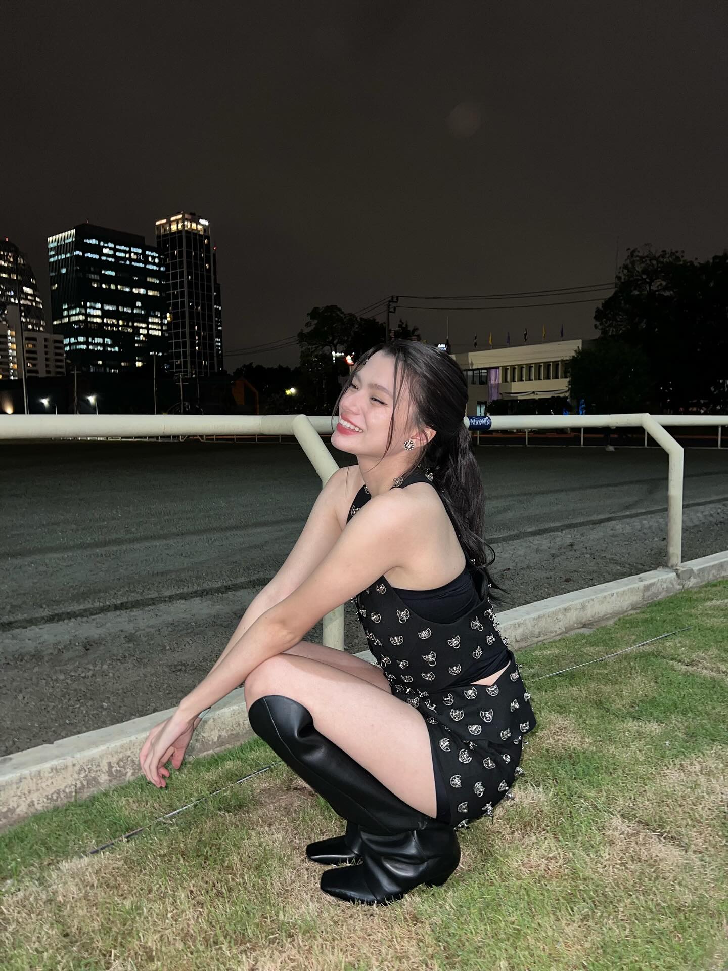 เบคกี้ - รีเบคก้า แพทรีเซีย อาร์มสตรอง