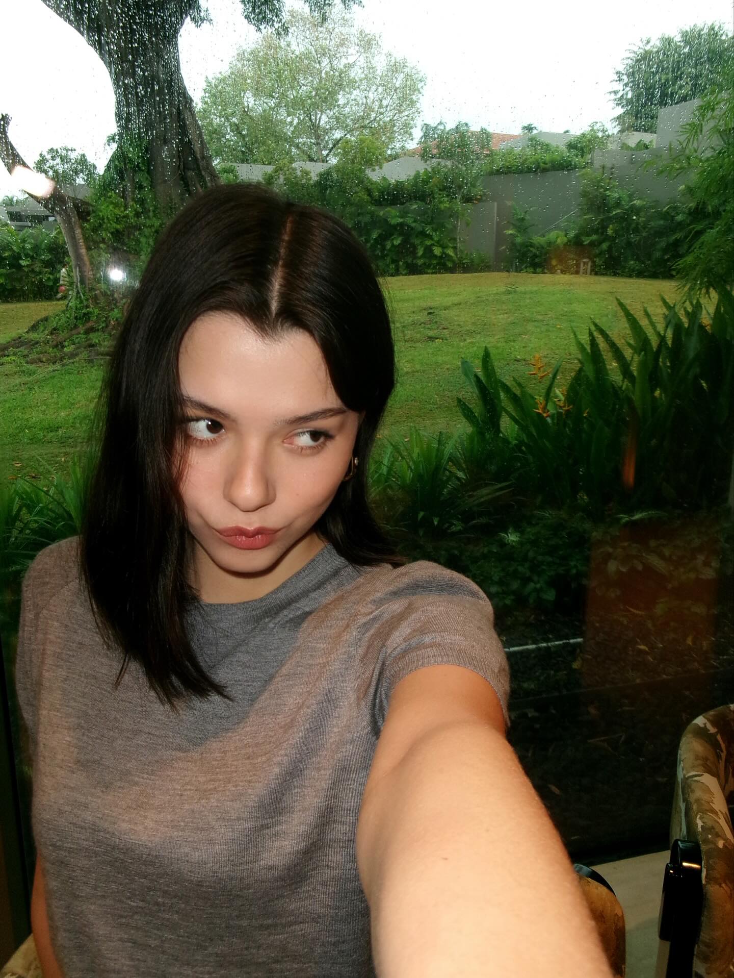 เบคกี้ - รีเบคก้า แพทรีเซีย อาร์มสตรอง