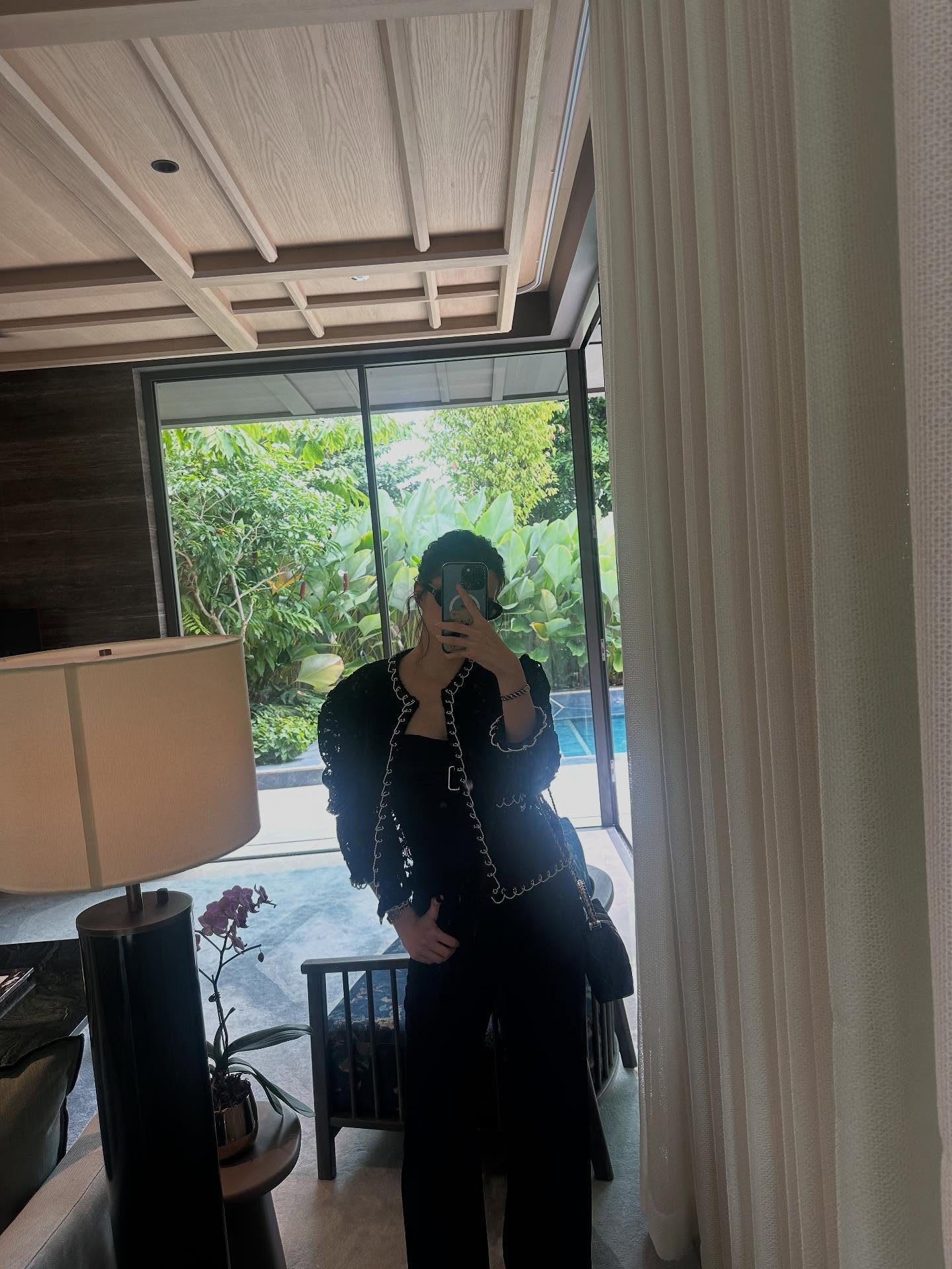 เบคกี้ - รีเบคก้า แพทรีเซีย อาร์มสตรอง