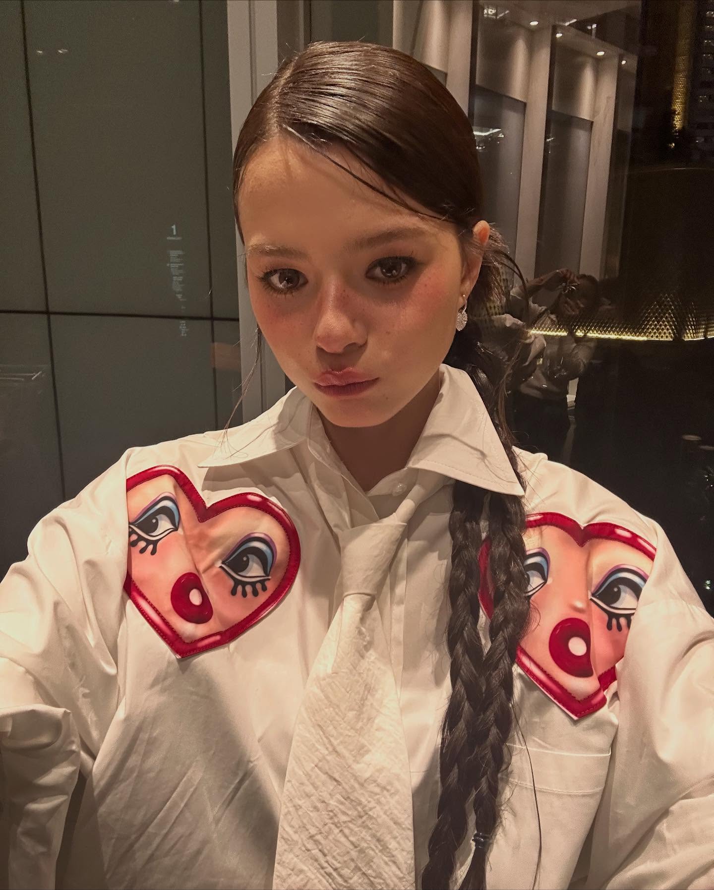 เบคกี้ - รีเบคก้า แพทรีเซีย อาร์มสตรอง