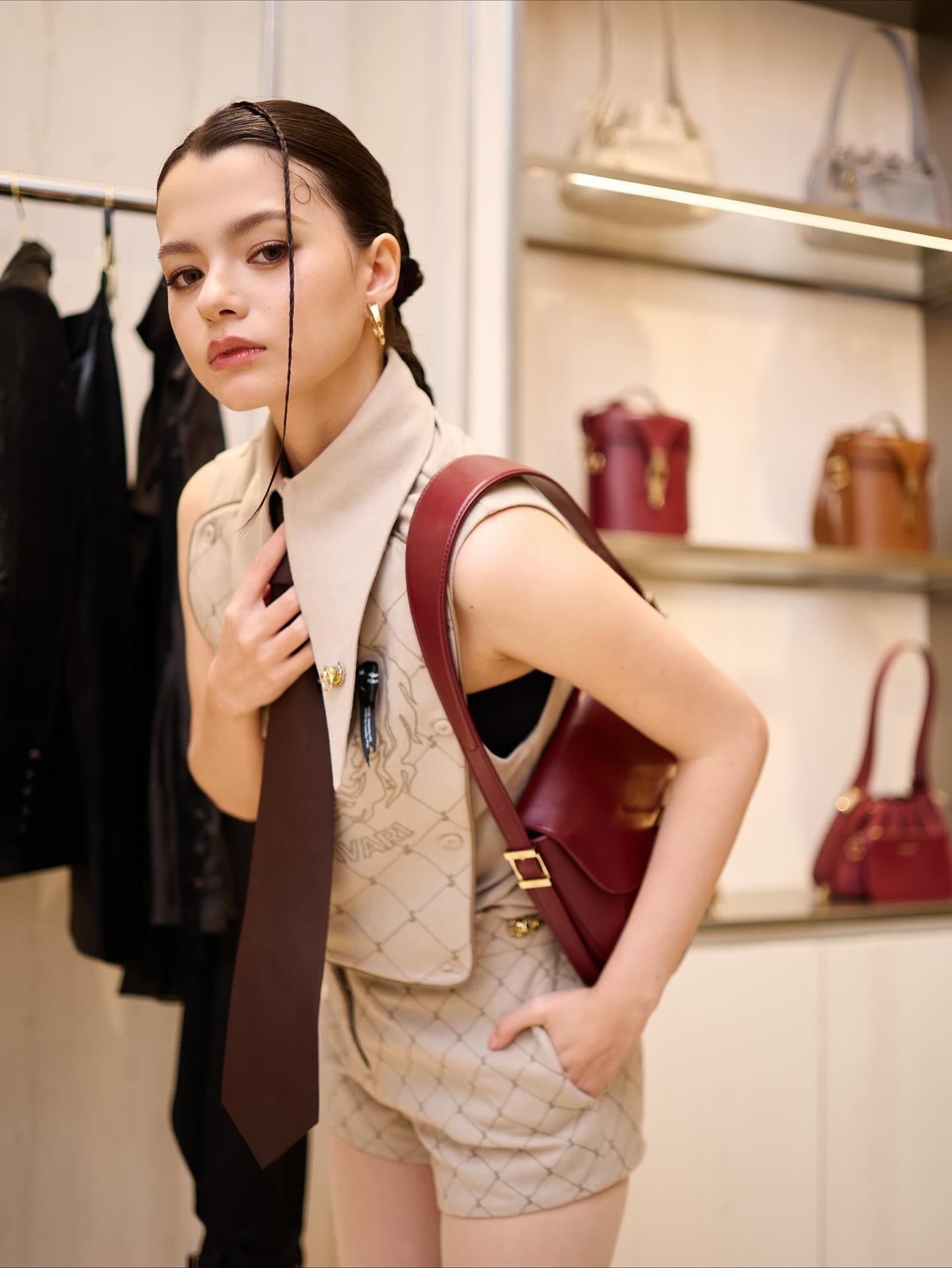 เบคกี้ - รีเบคก้า แพทรีเซีย อาร์มสตรอง